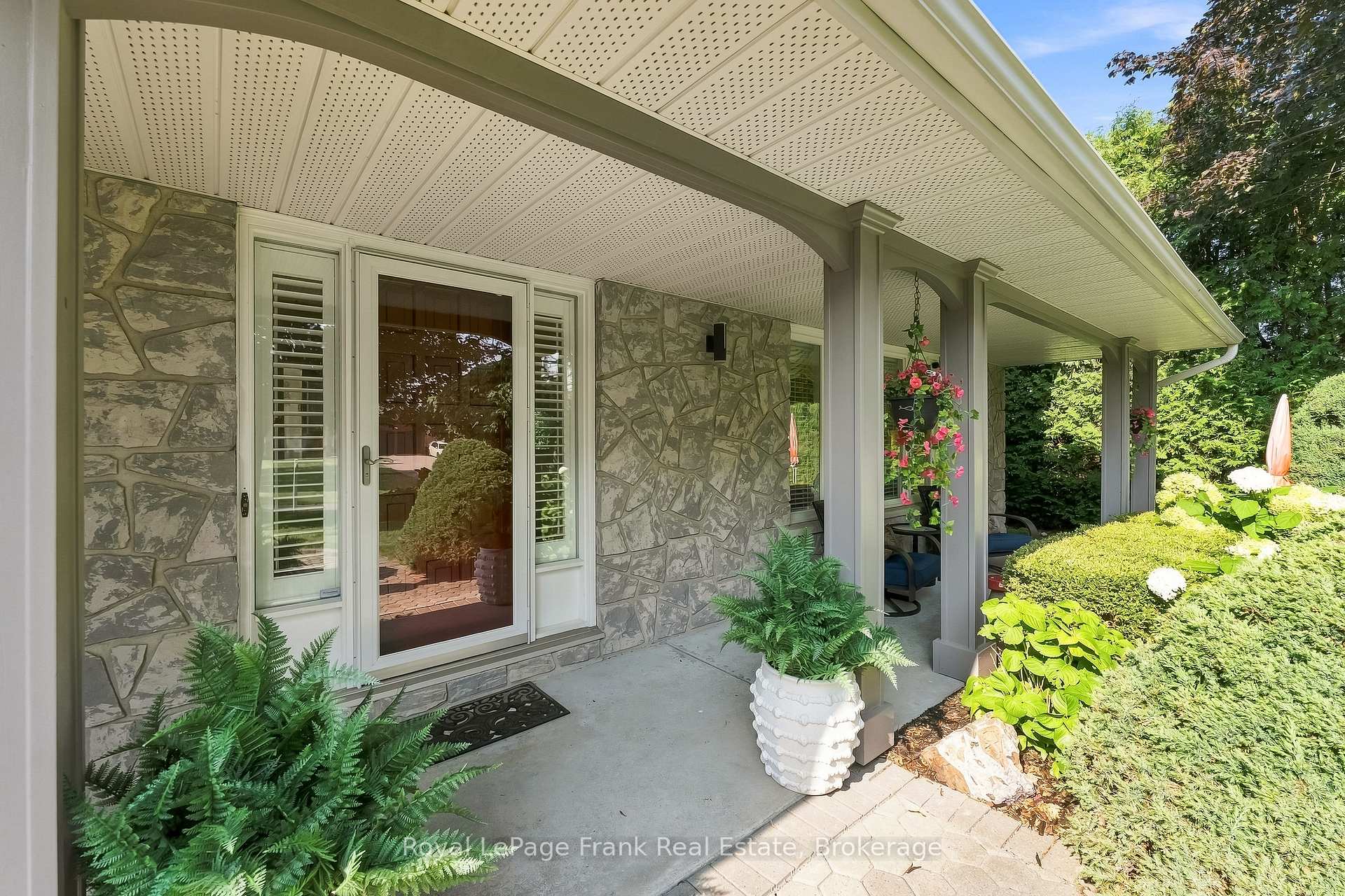 Photo 13 of 559 Alma Street, Scugog, Port Perry — HOMEH