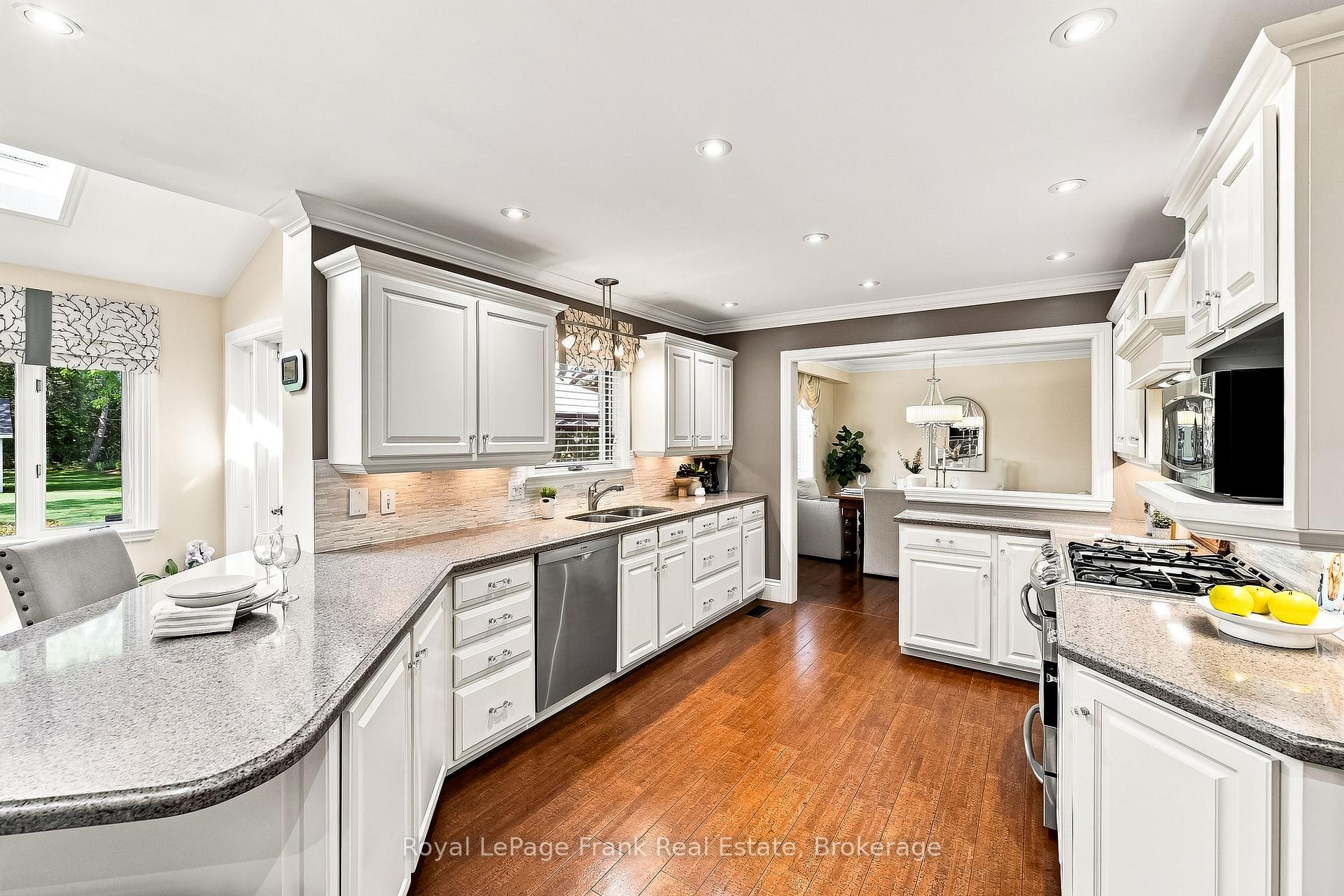 Photo 28 of 559 Alma Street, Scugog, Port Perry — HOMEH