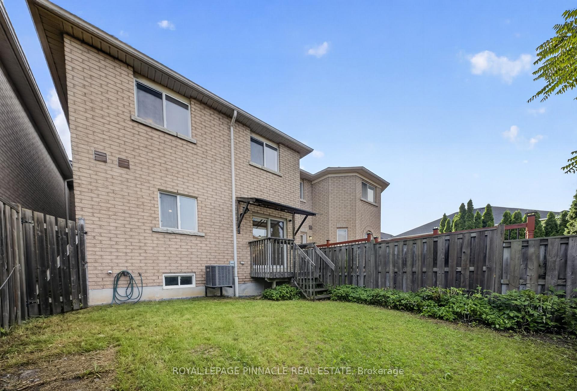 Photo 42 of 787 Avocado Crescent, Mississauga, Meadowvale Village — HOMEH