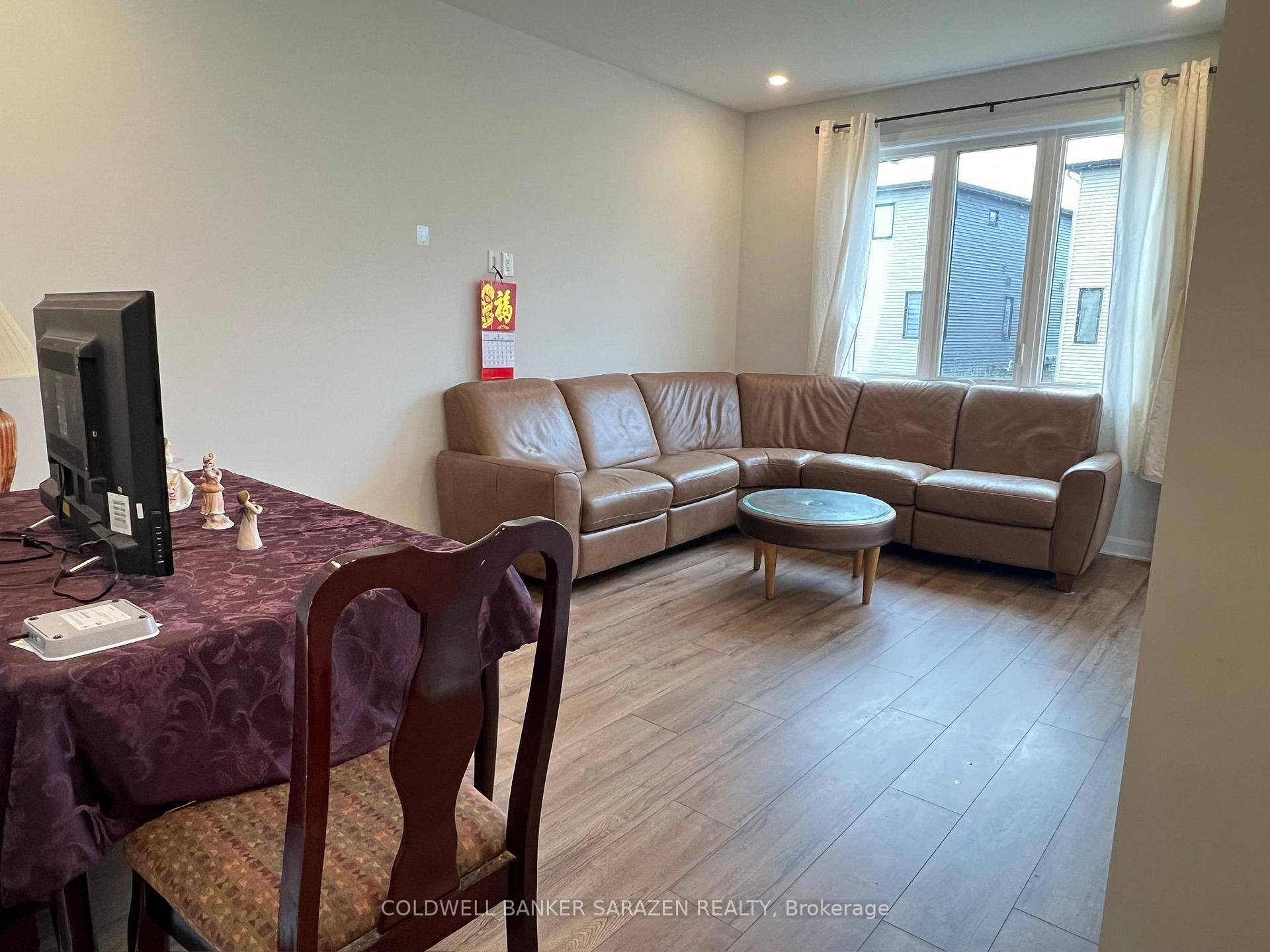 Photo 18 of 642 Hamsa Street, Ottawa, Barrhaven - Heritage Park — HOMEH