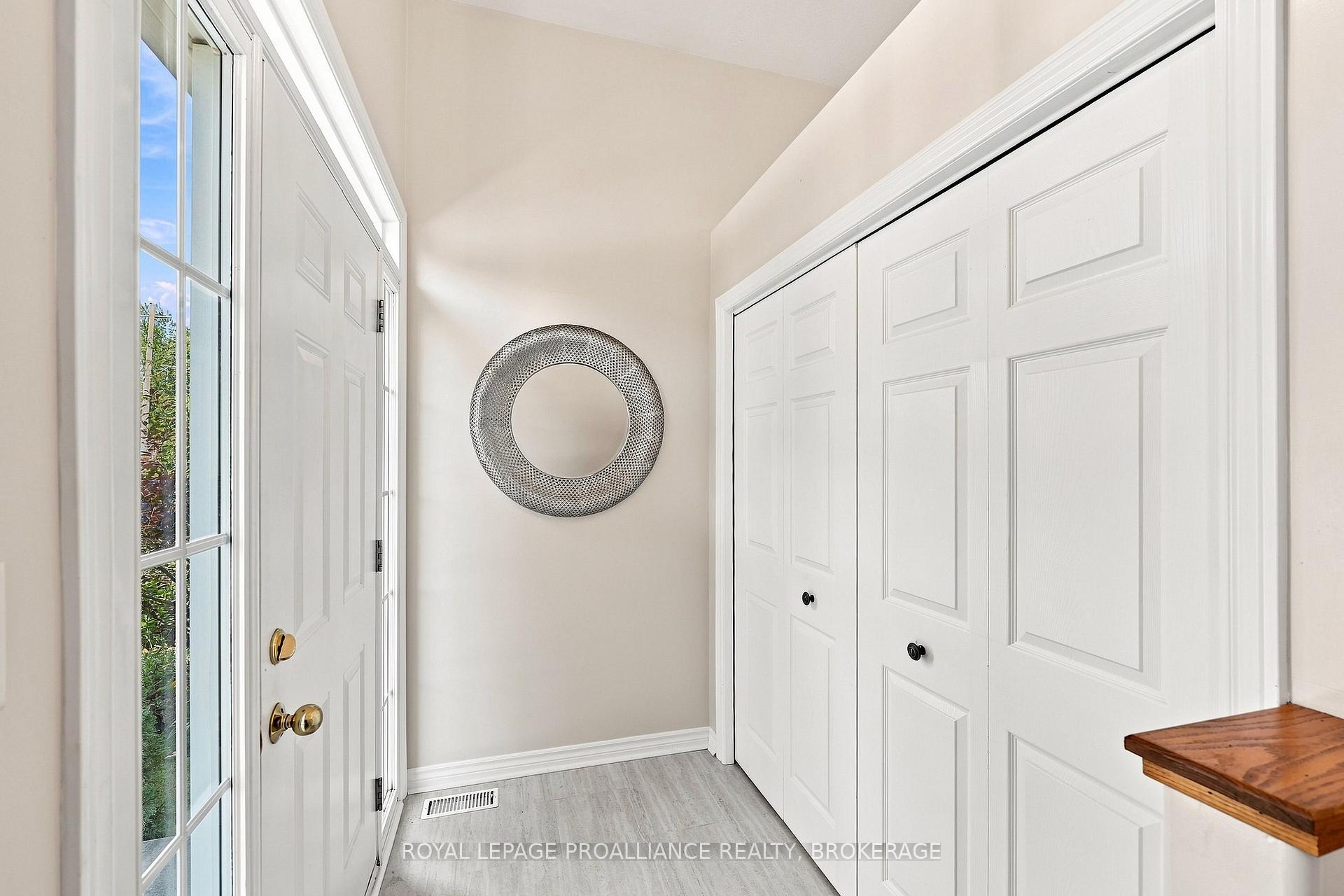 Photo 4 of 69 Wiley Street, Kingston, Rideau — HOMEH