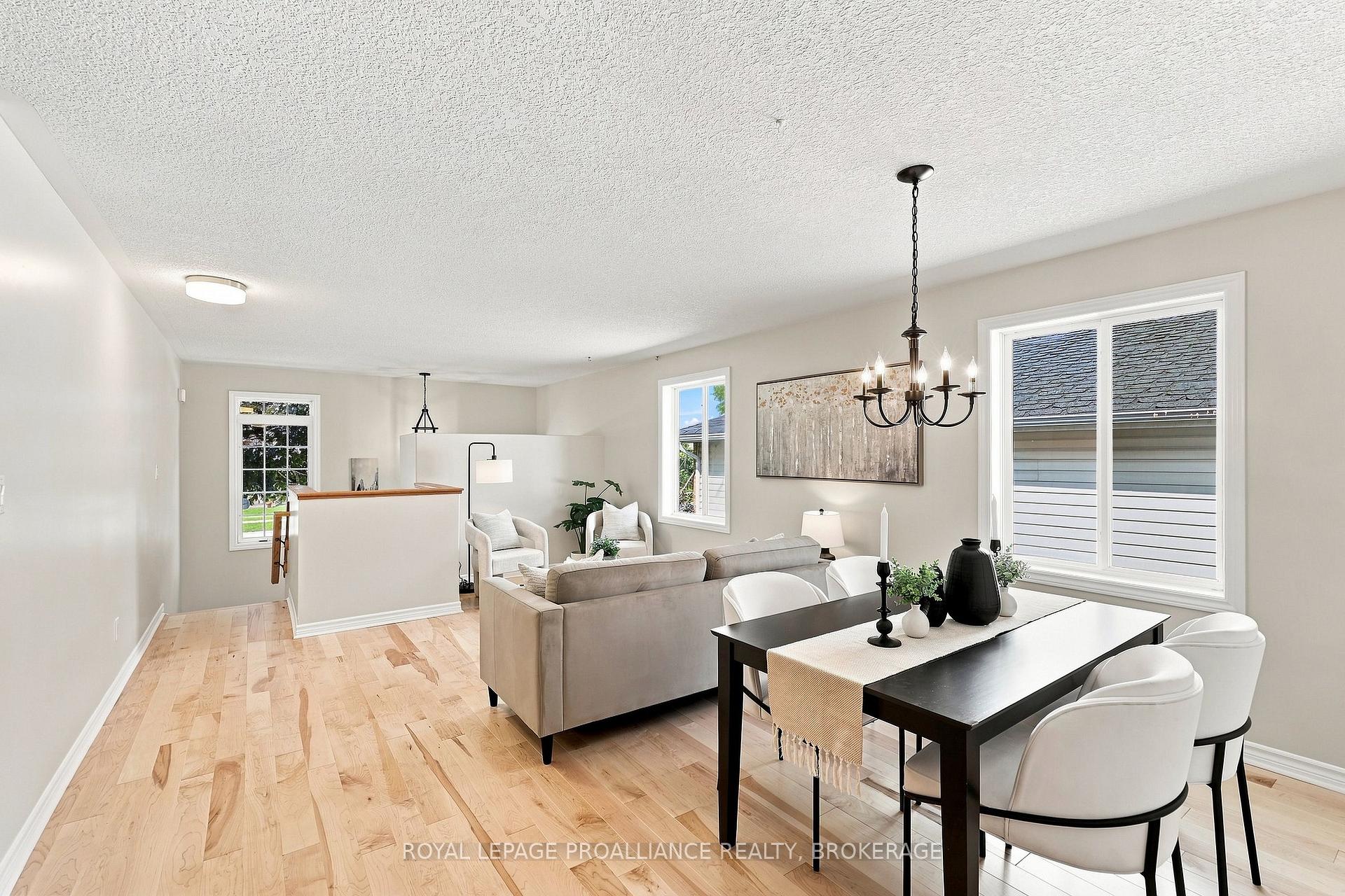 Photo 7 of 69 Wiley Street, Kingston, Rideau — HOMEH