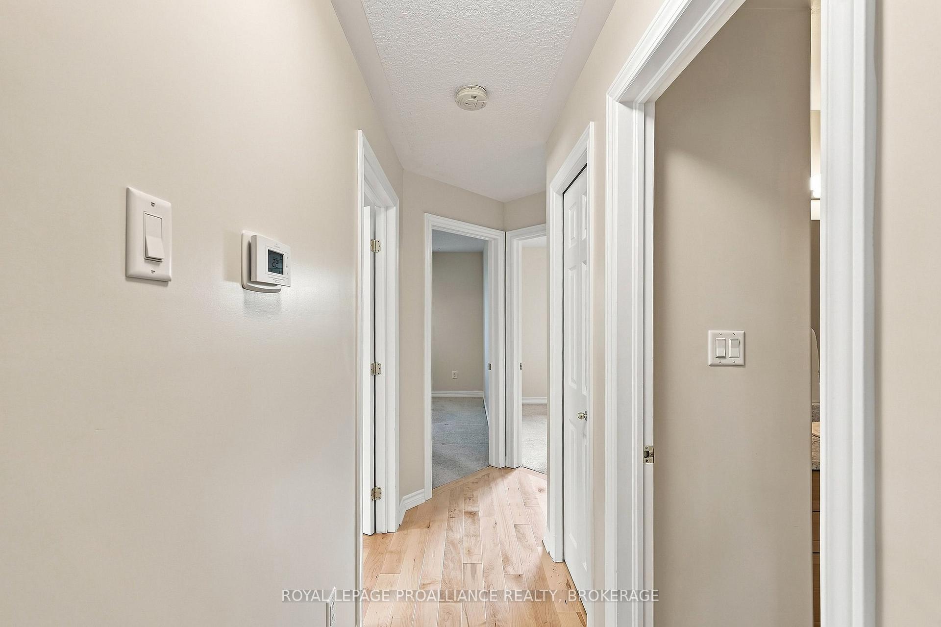 Photo 17 of 69 Wiley Street, Kingston, Rideau — HOMEH