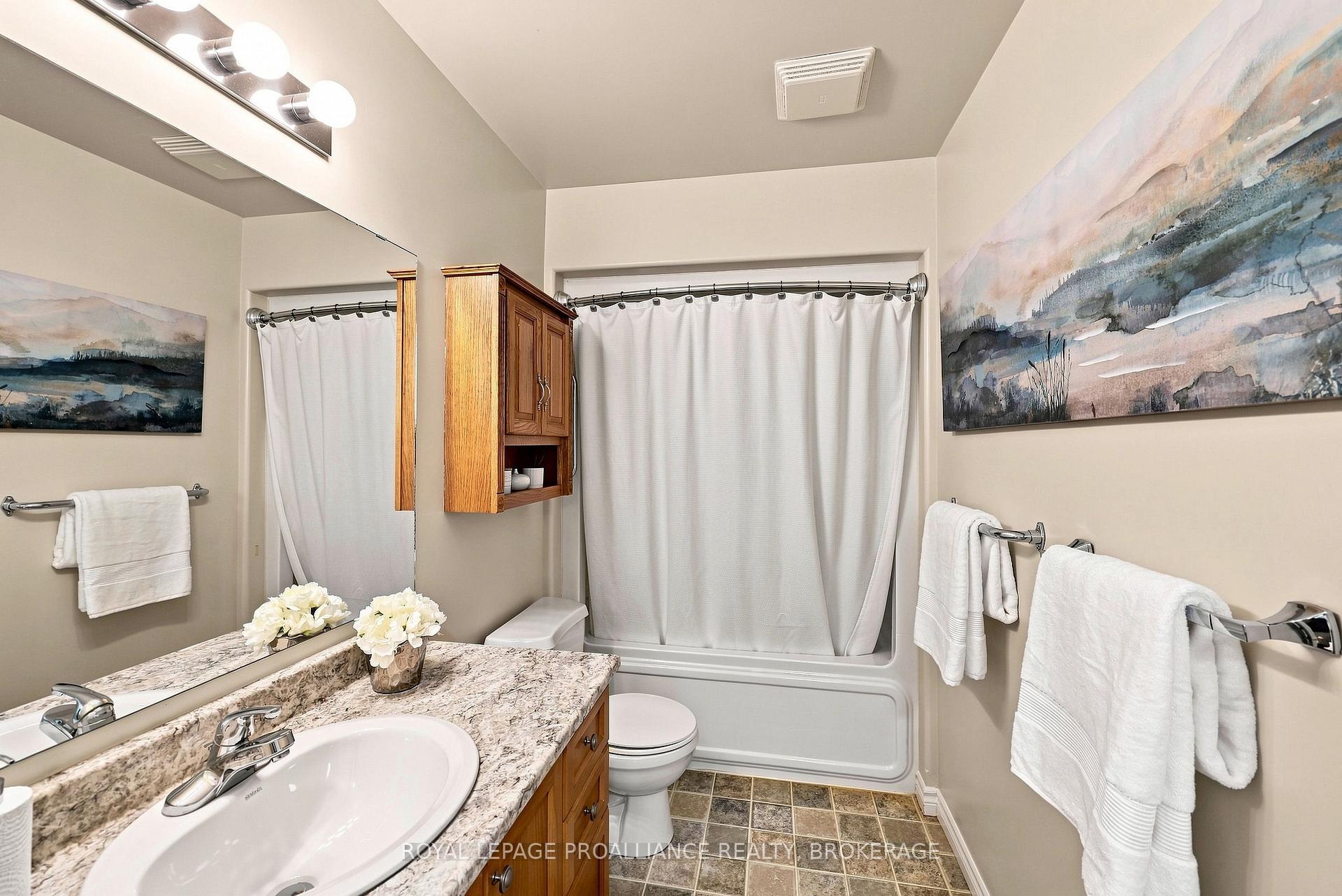 Photo 22 of 69 Wiley Street, Kingston, Rideau — HOMEH