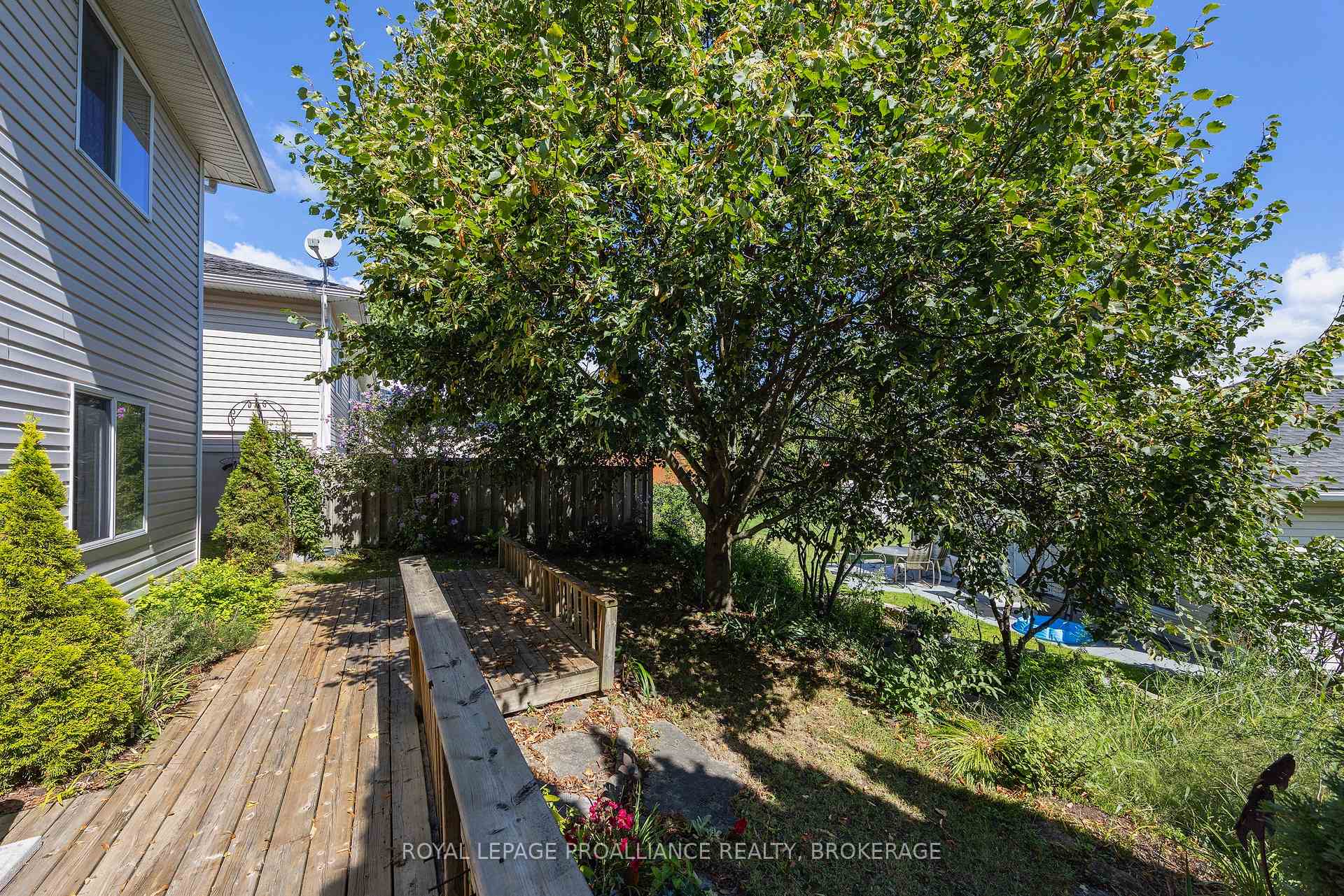 Photo 31 of 69 Wiley Street, Kingston, Rideau — HOMEH