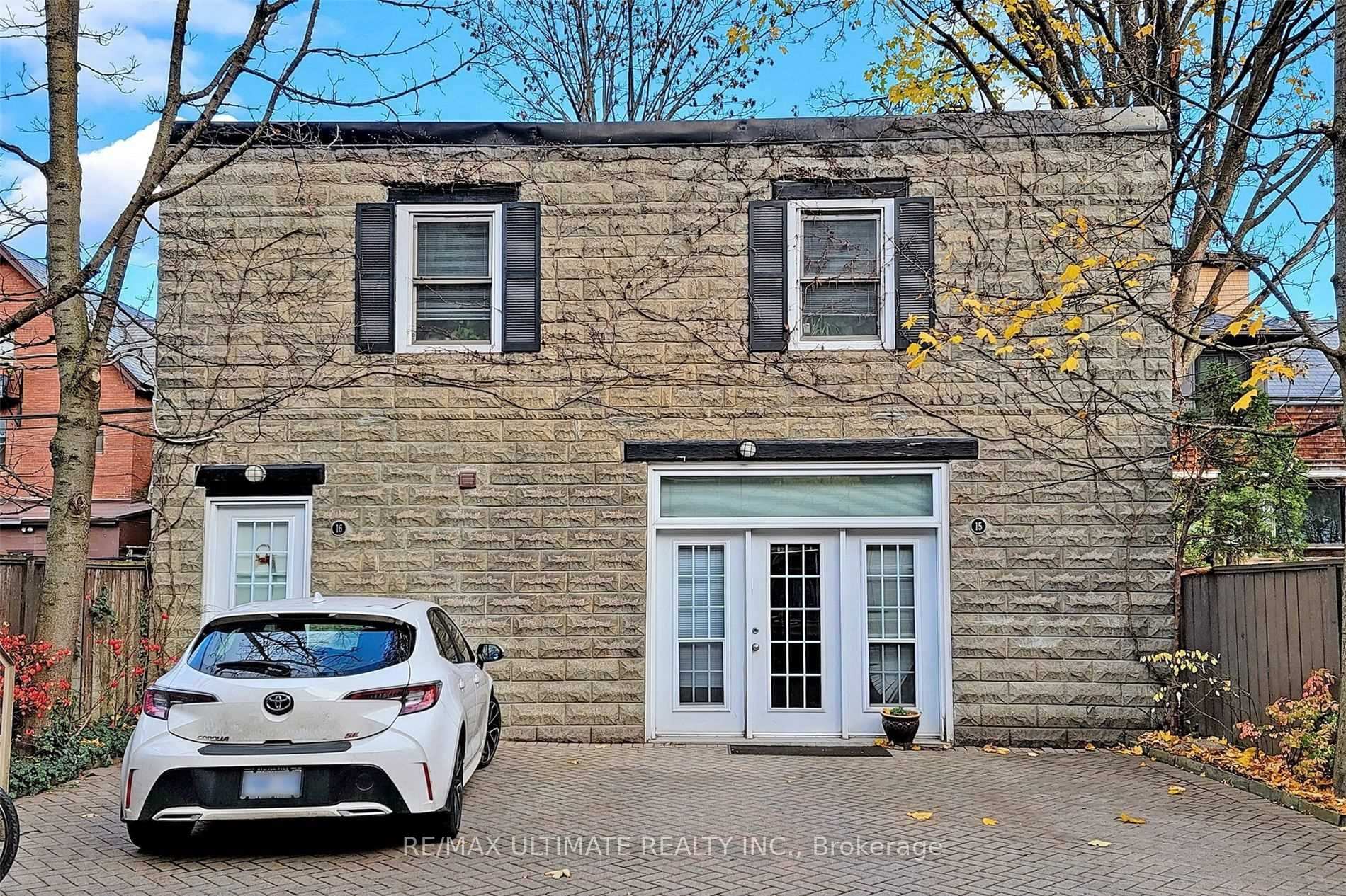 Photo 3 of 93 Spadina Road, Toronto, The Annex — HOMEH
