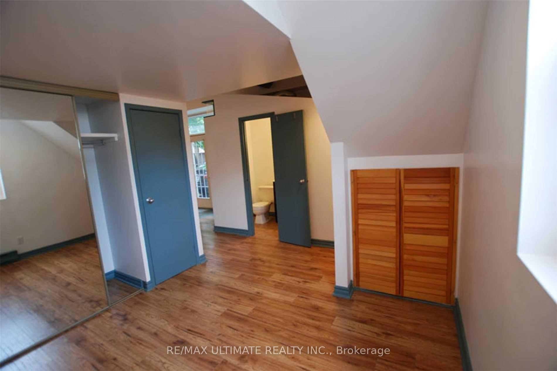 Photo 5 of 93 Spadina Road, Toronto, The Annex — HOMEH