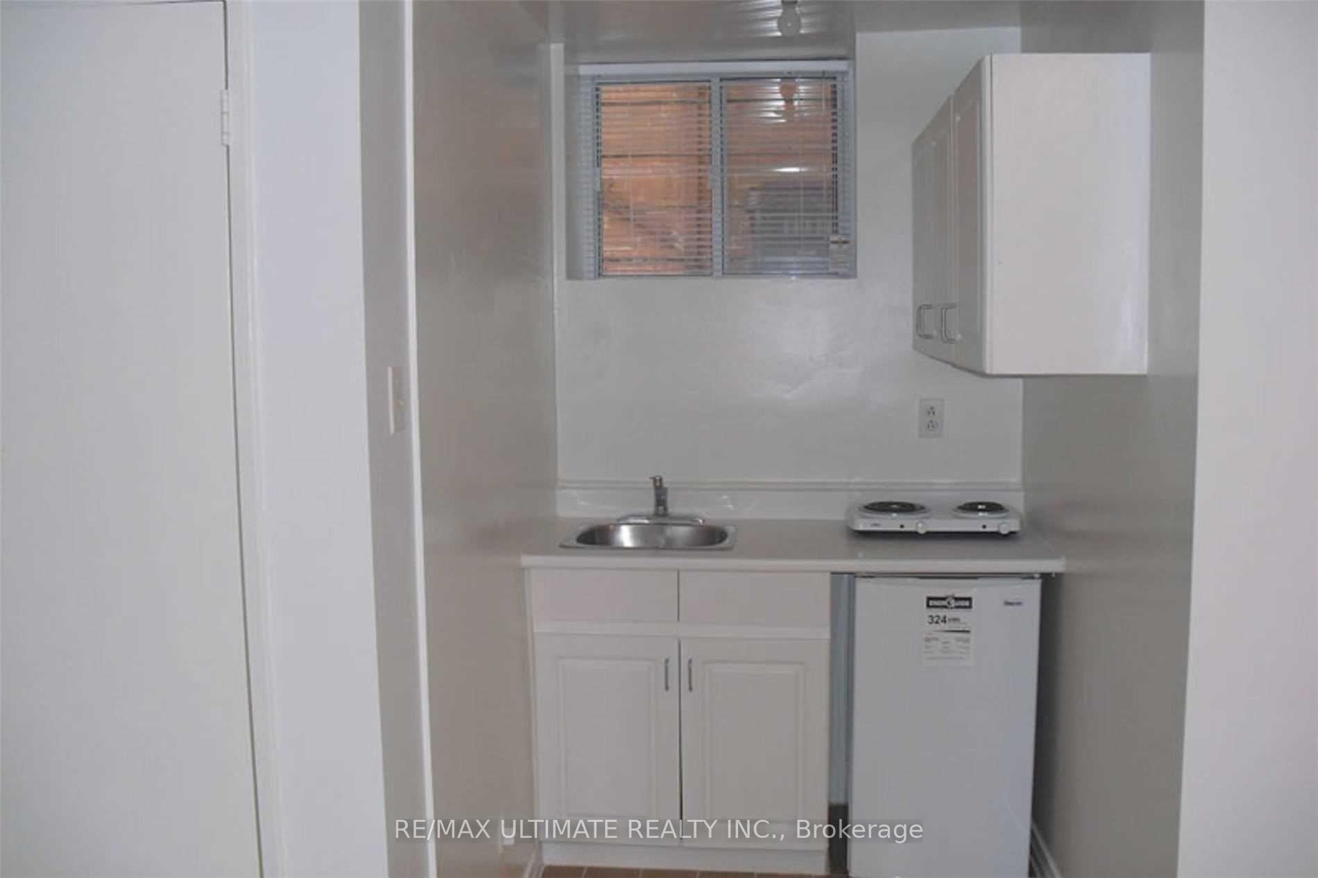 Photo 13 of 93 Spadina Road, Toronto, The Annex — HOMEH