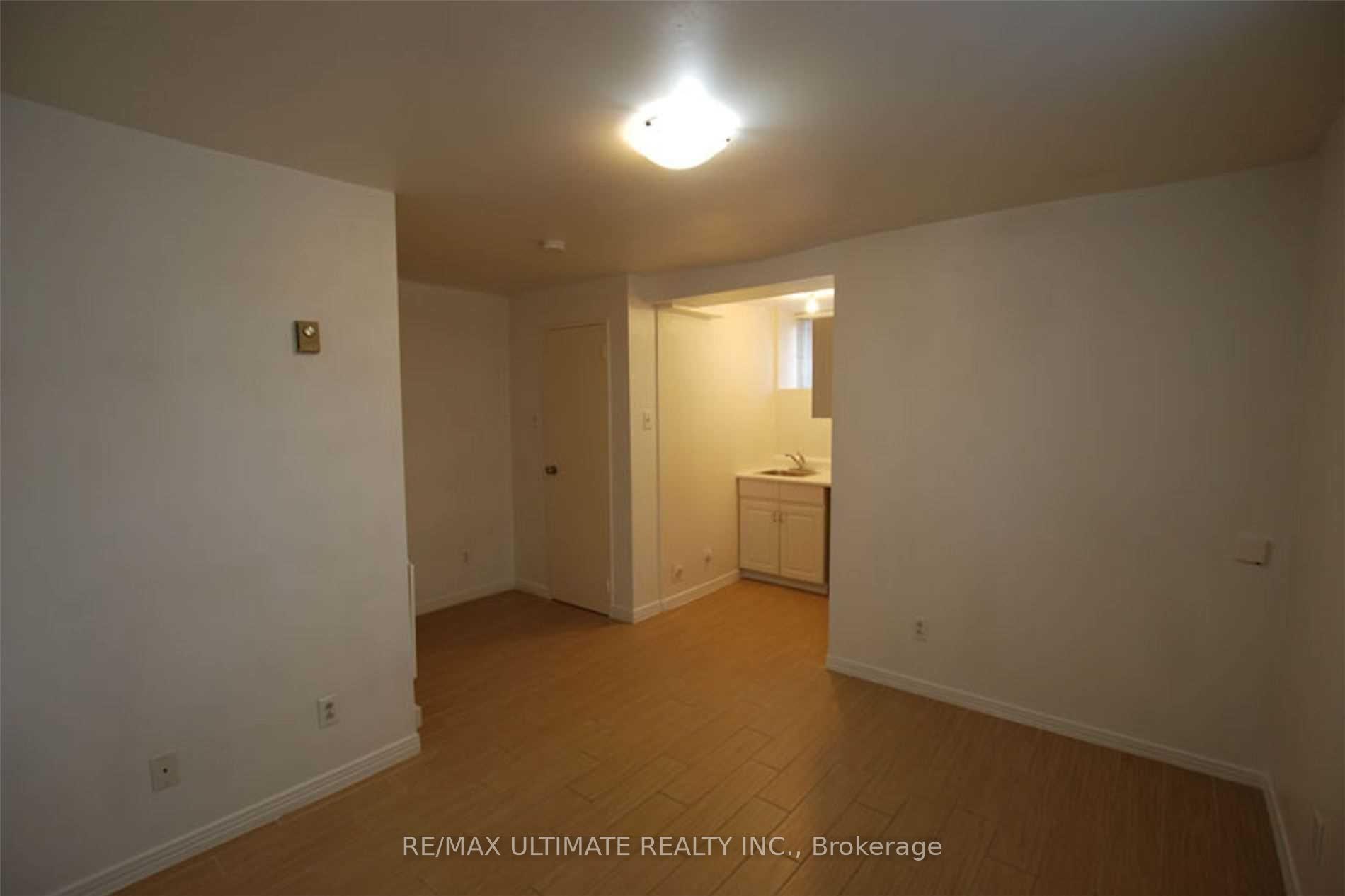 Photo 14 of 93 Spadina Road, Toronto, The Annex — HOMEH