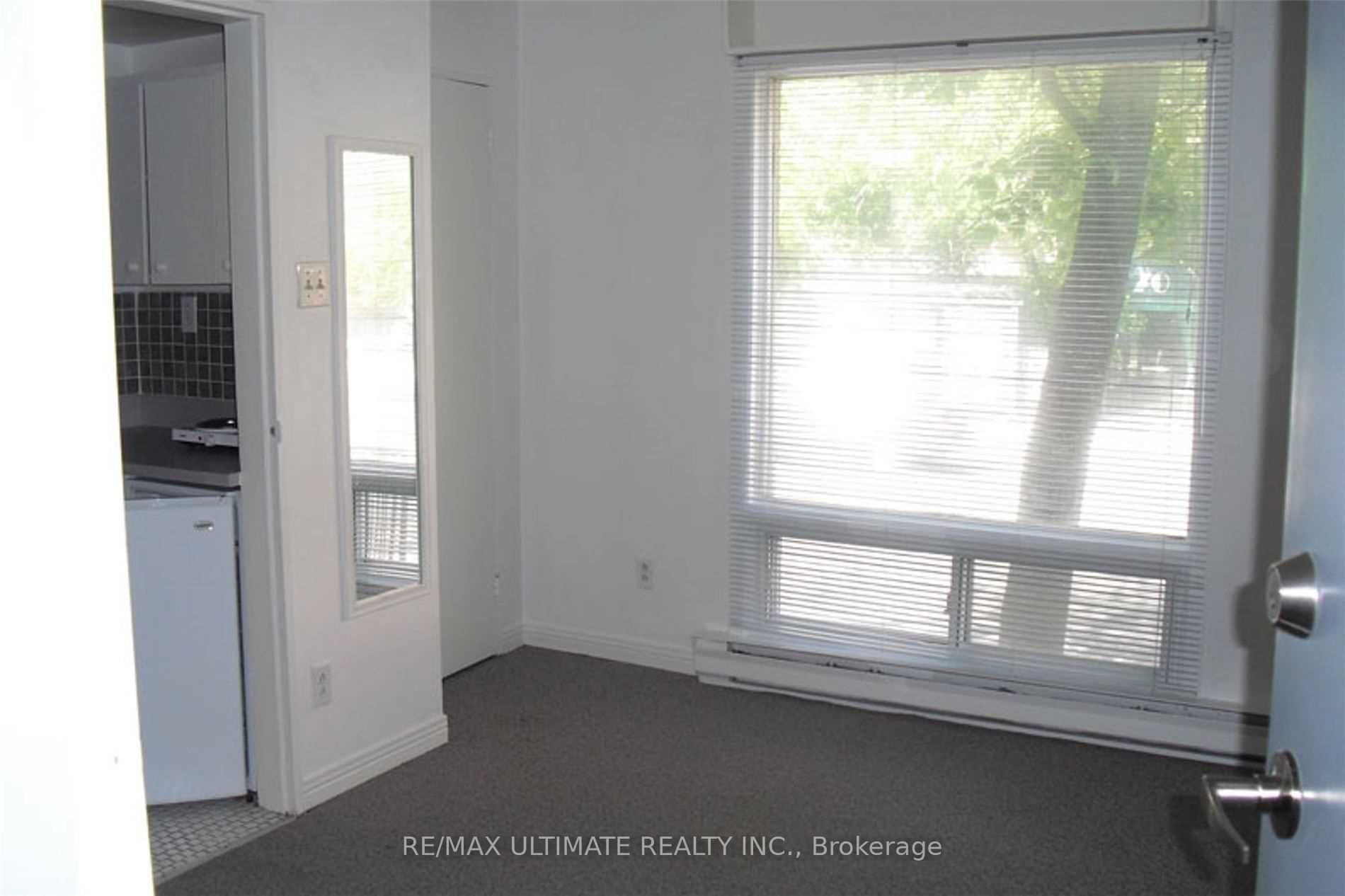 Photo 16 of 93 Spadina Road, Toronto, The Annex — HOMEH