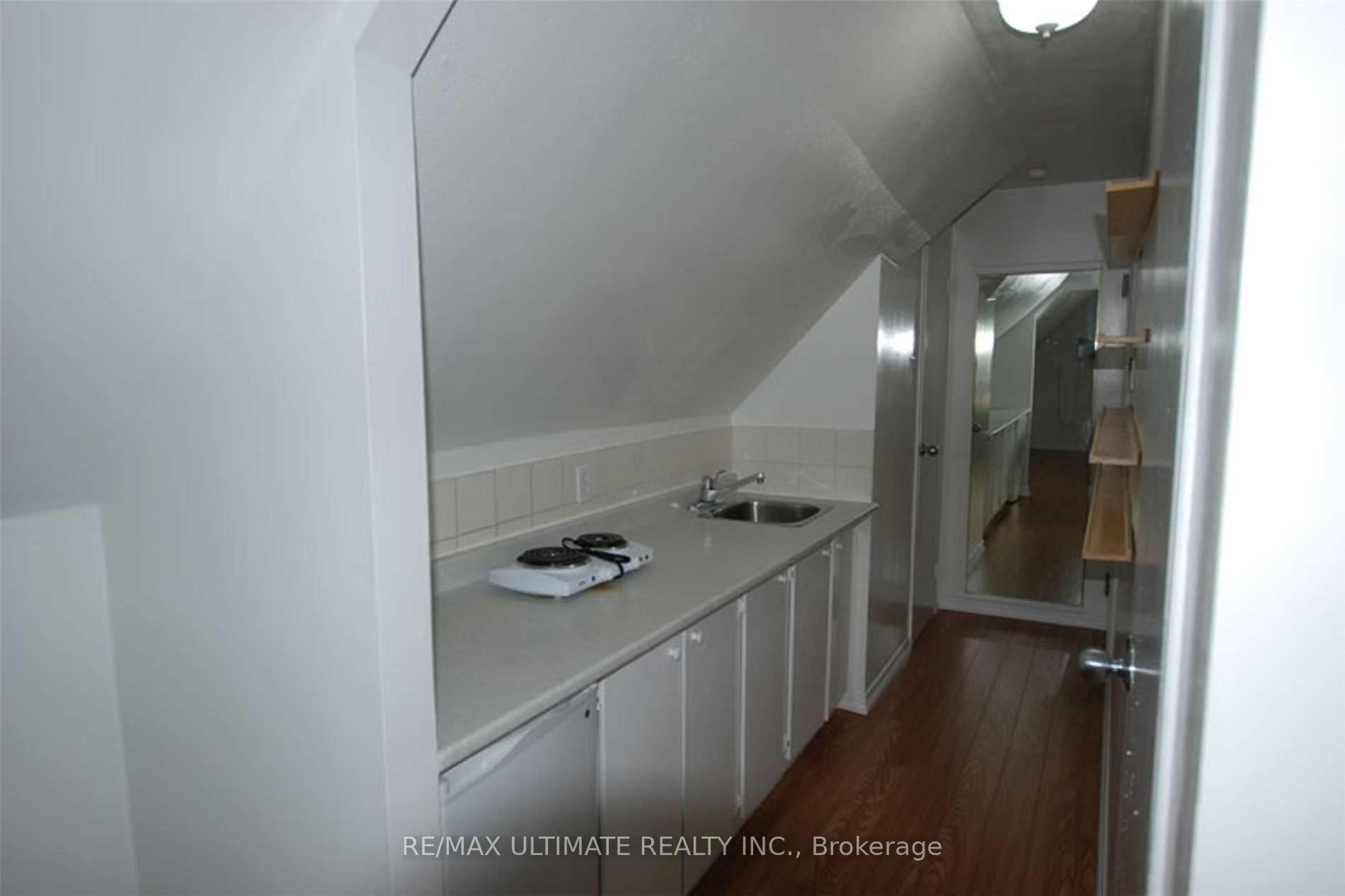 Photo 32 of 93 Spadina Road, Toronto, The Annex — HOMEH