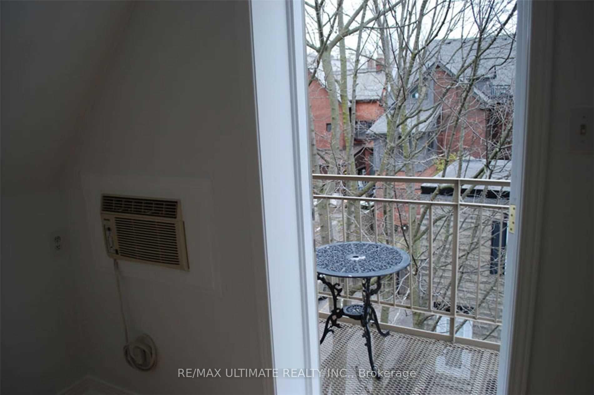 Photo 35 of 93 Spadina Road, Toronto, The Annex — HOMEH