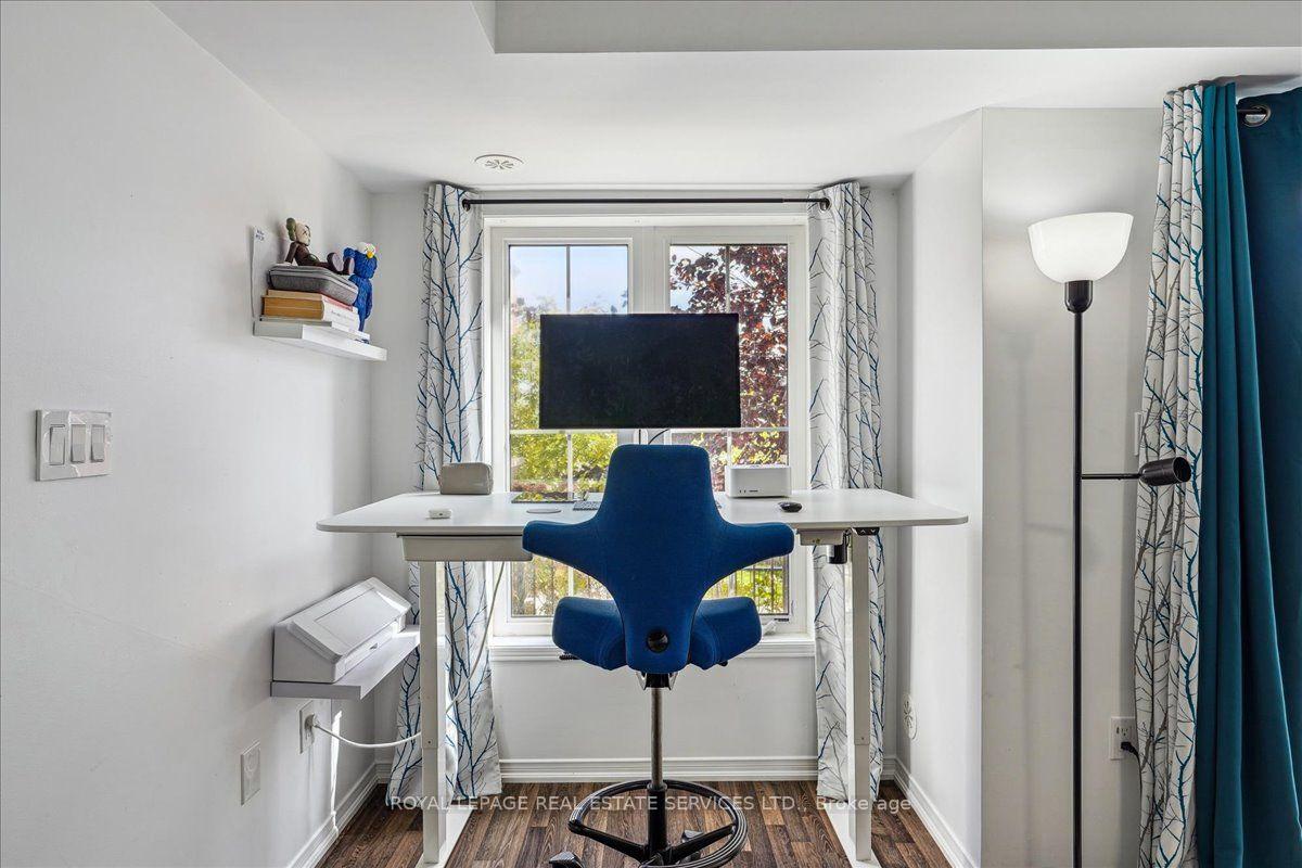 Photo 10 of Unit 38, 2480 Post Road, Oakville, River Oaks — HOMEH