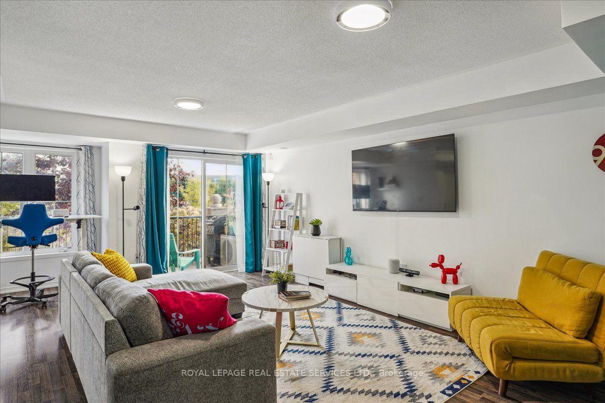 Photo 12 of Unit 38, 2480 Post Road, Oakville, River Oaks — HOMEH