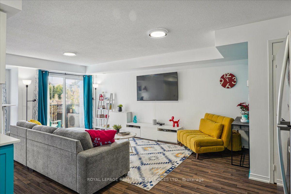 Photo 18 of Unit 38, 2480 Post Road, Oakville, River Oaks — HOMEH