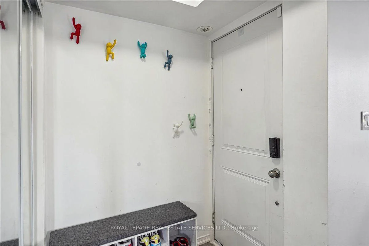 Photo 9 of Unit 38, 2480 Post Road, Oakville, River Oaks — HOMEH