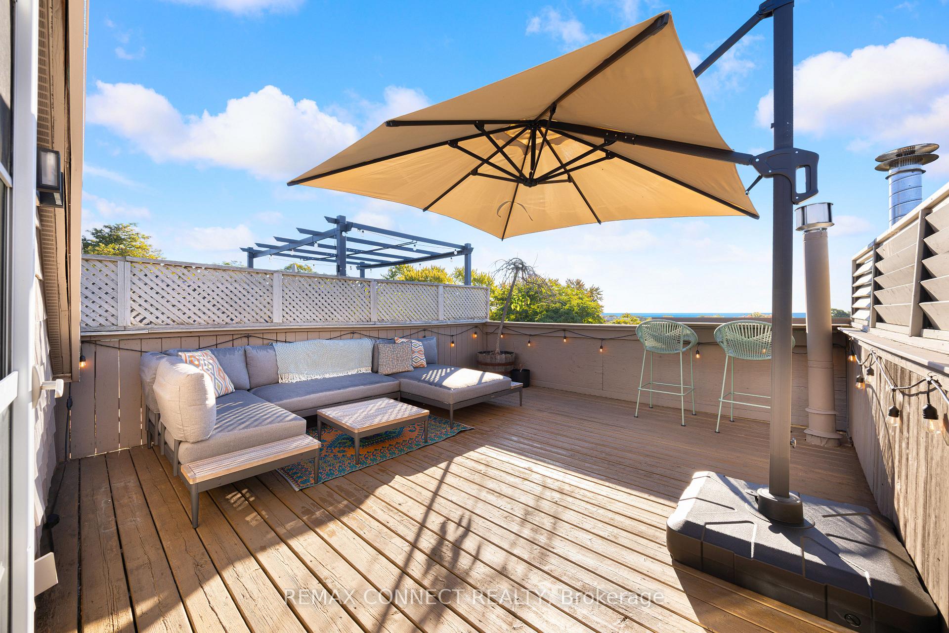 Photo 33 of Unit 4, 517 Kingston Road, Toronto, The Beaches — HOMEH