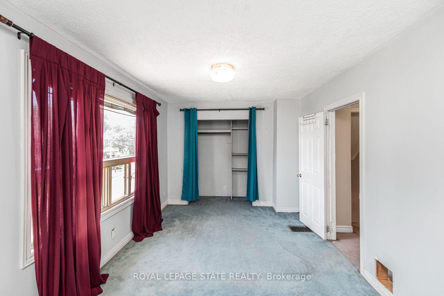 Photo 24 of 75 Kensington Avenue N, Hamilton, Crown Point — HOMEH