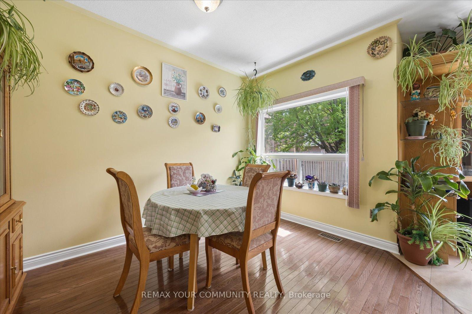 Photo 12 of 41 Old Colony Road, Richmond Hill, Oak Ridges Lake Wilcox — HOMEH