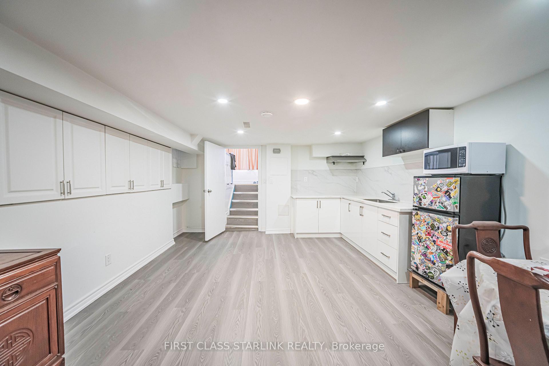 Photo 11 of 945 Gerrard Street E, Toronto, South Riverdale — HOMEH
