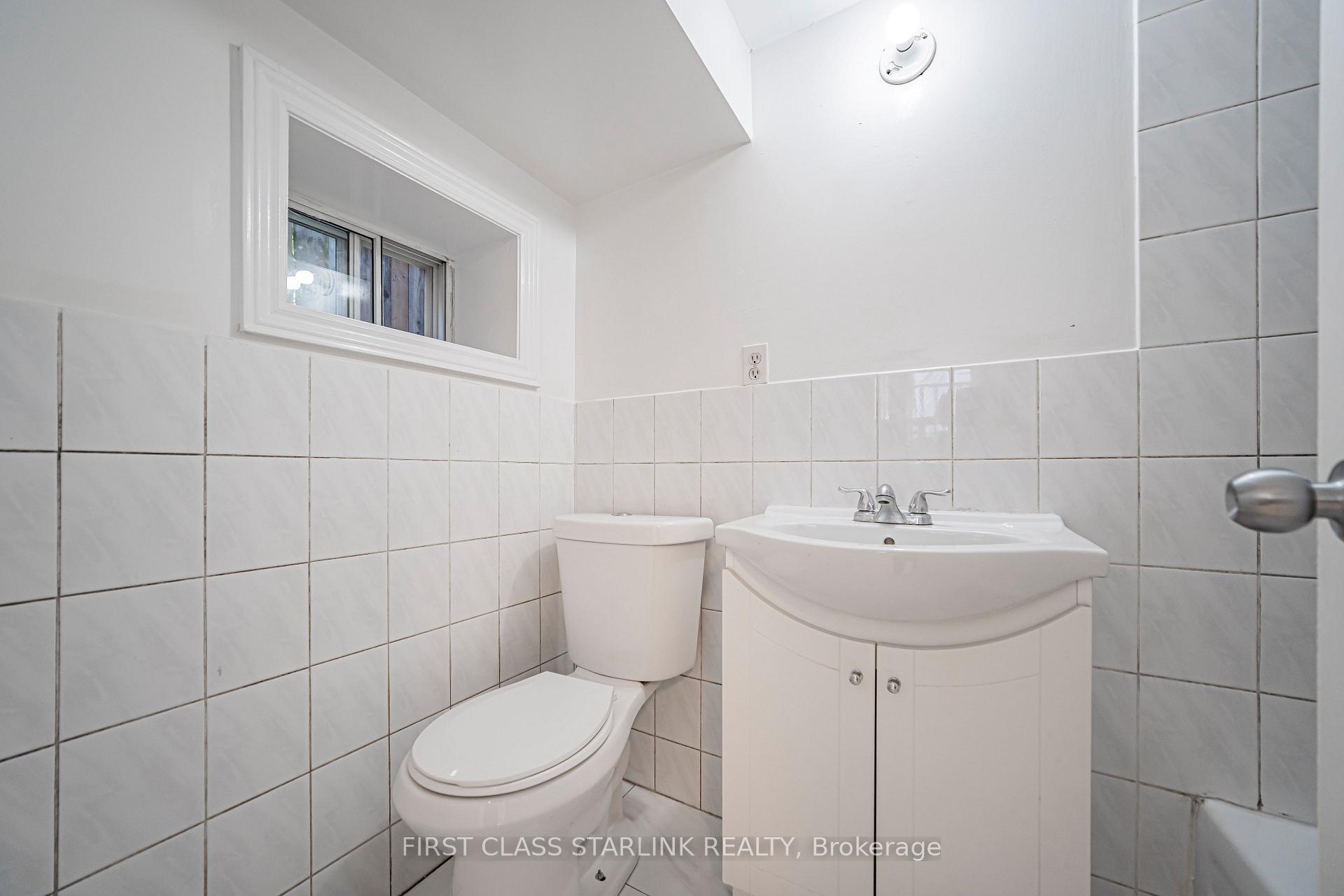 Photo 19 of 945 Gerrard Street E, Toronto, South Riverdale — HOMEH