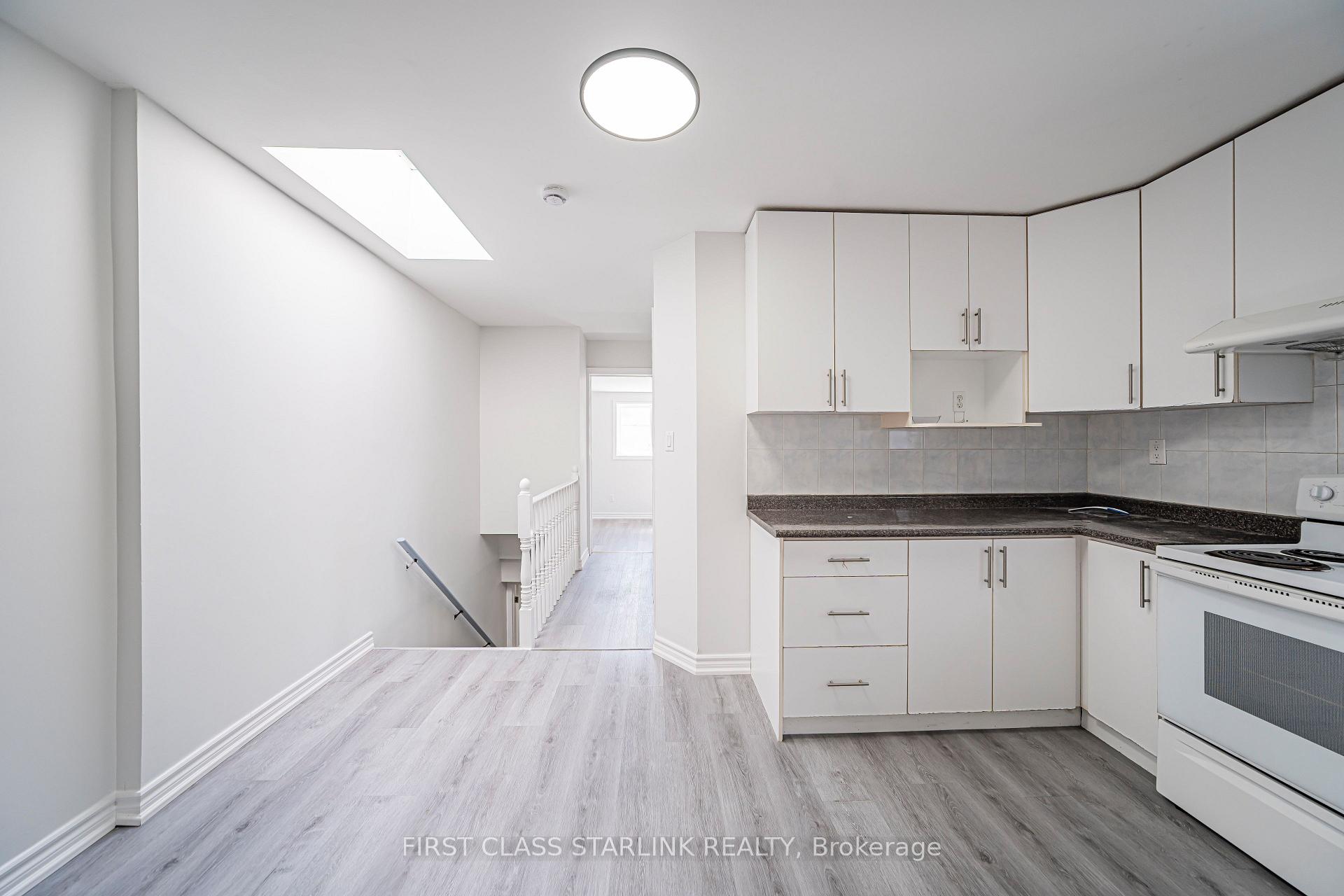Photo 22 of 945 Gerrard Street E, Toronto, South Riverdale — HOMEH