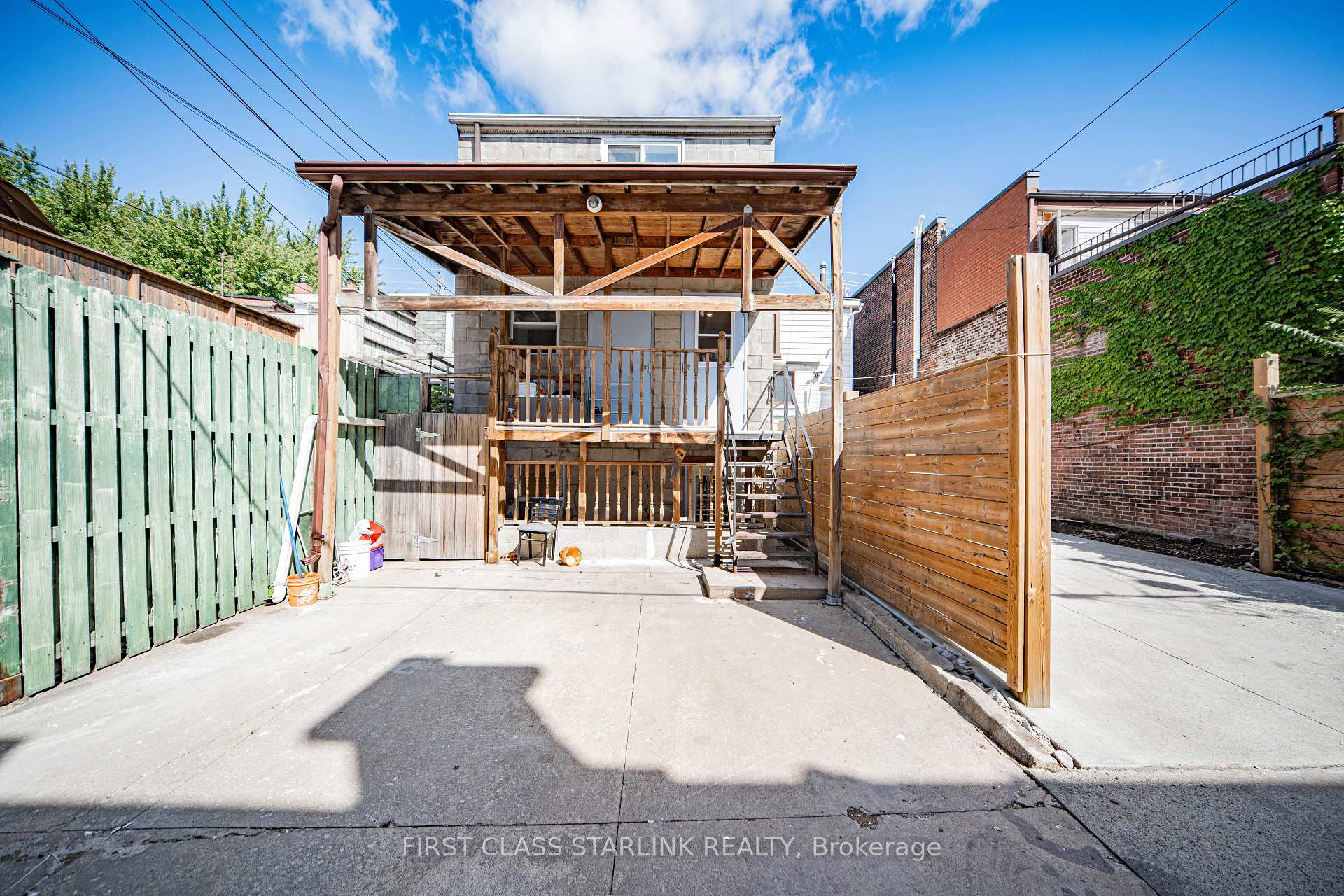Photo 41 of 945 Gerrard Street E, Toronto, South Riverdale — HOMEH