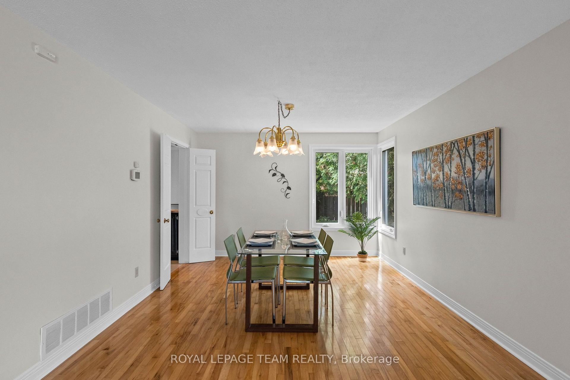 Photo 13 of 59 Naismith Crescent, Ottawa, Kanata - Katimavik — HOMEH