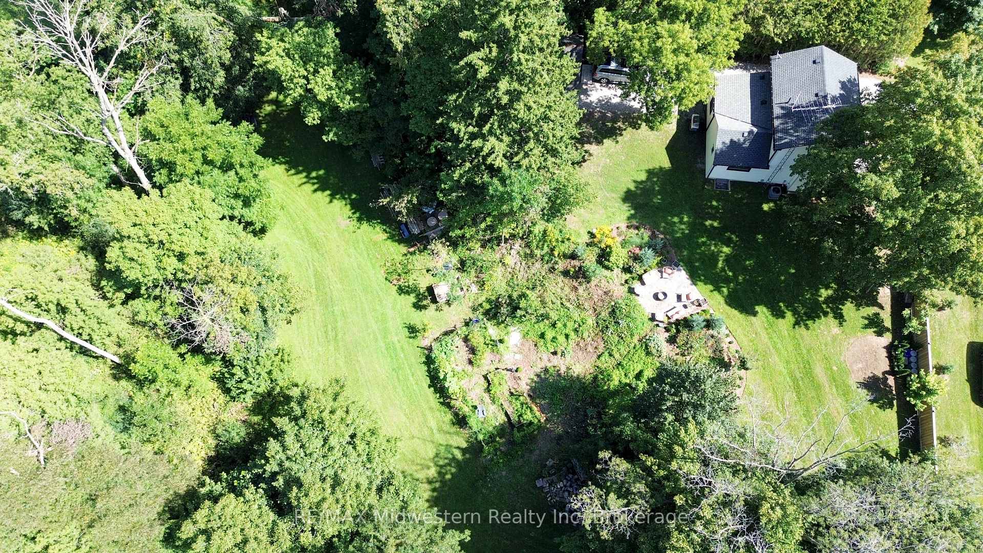 Photo 3 of 60 Sixth Concession Road, Brant, Burford — HOMEH