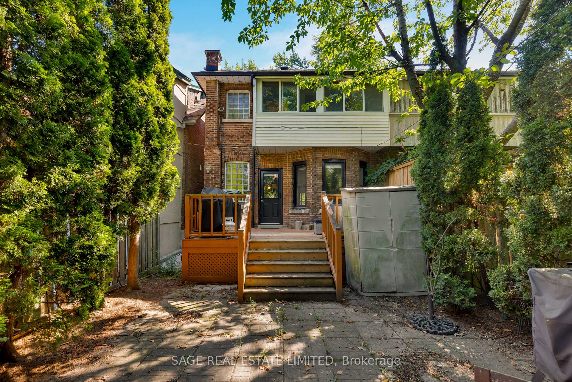Photo 30 of Unit Main, 32 Roblocke Avenue, Toronto, Dovercourt-Wallace Emerson-Junction — HOMEH