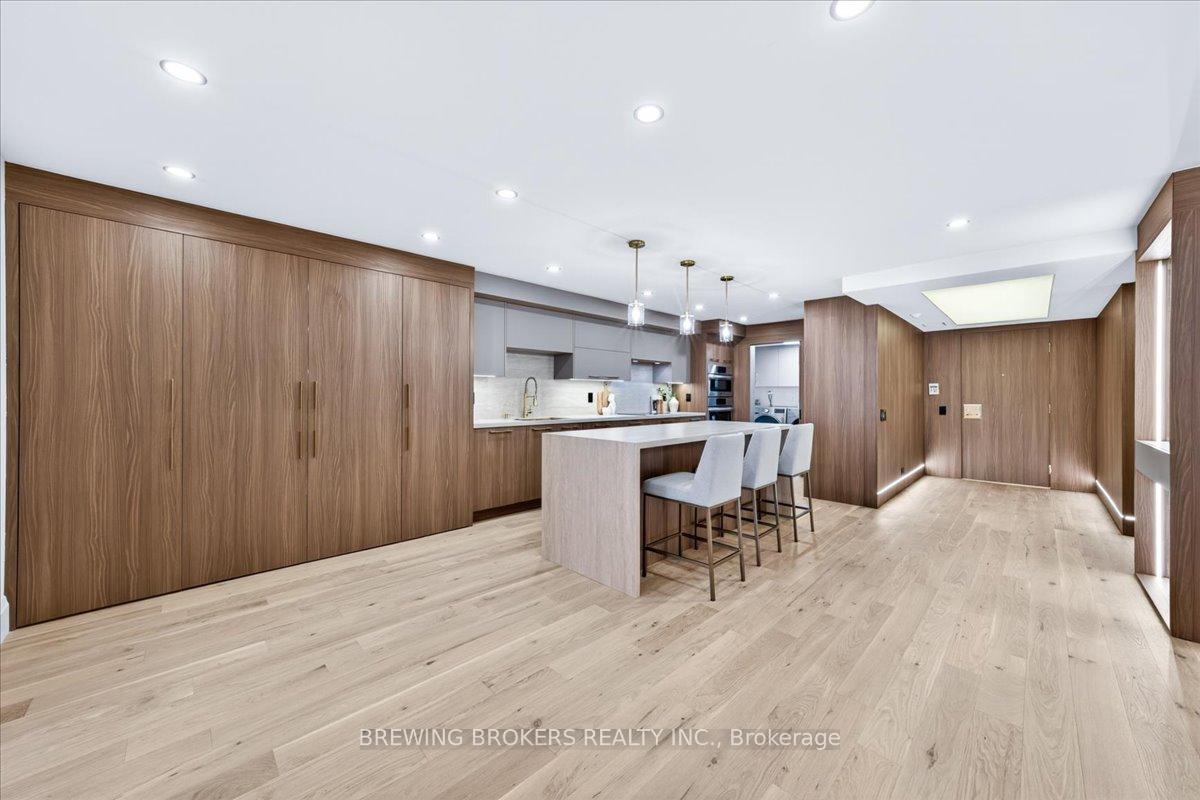 Photo 12 of Unit 737, 3600 Yonge Street, Toronto, Bedford Park-Nortown — HOMEH