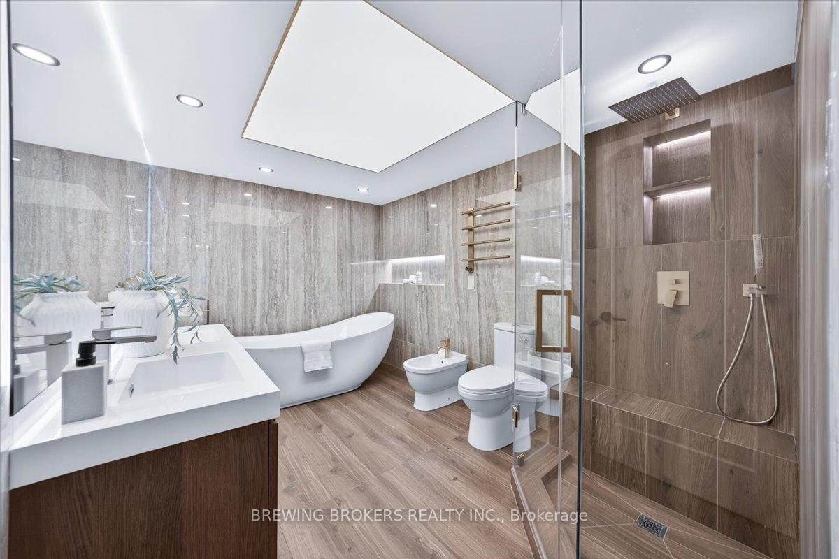 Photo 39 of Unit 737, 3600 Yonge Street, Toronto, Bedford Park-Nortown — HOMEH