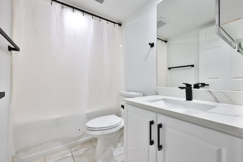 Photo 19 of Unit 708, 30 Grand Trunk Crescent, Toronto, Waterfront Communities — HOMEH