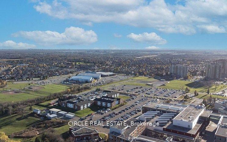 Photo 4 of Unit 411, 225 Malta Avenue, Brampton, Fletcher's Creek South — HOMEH