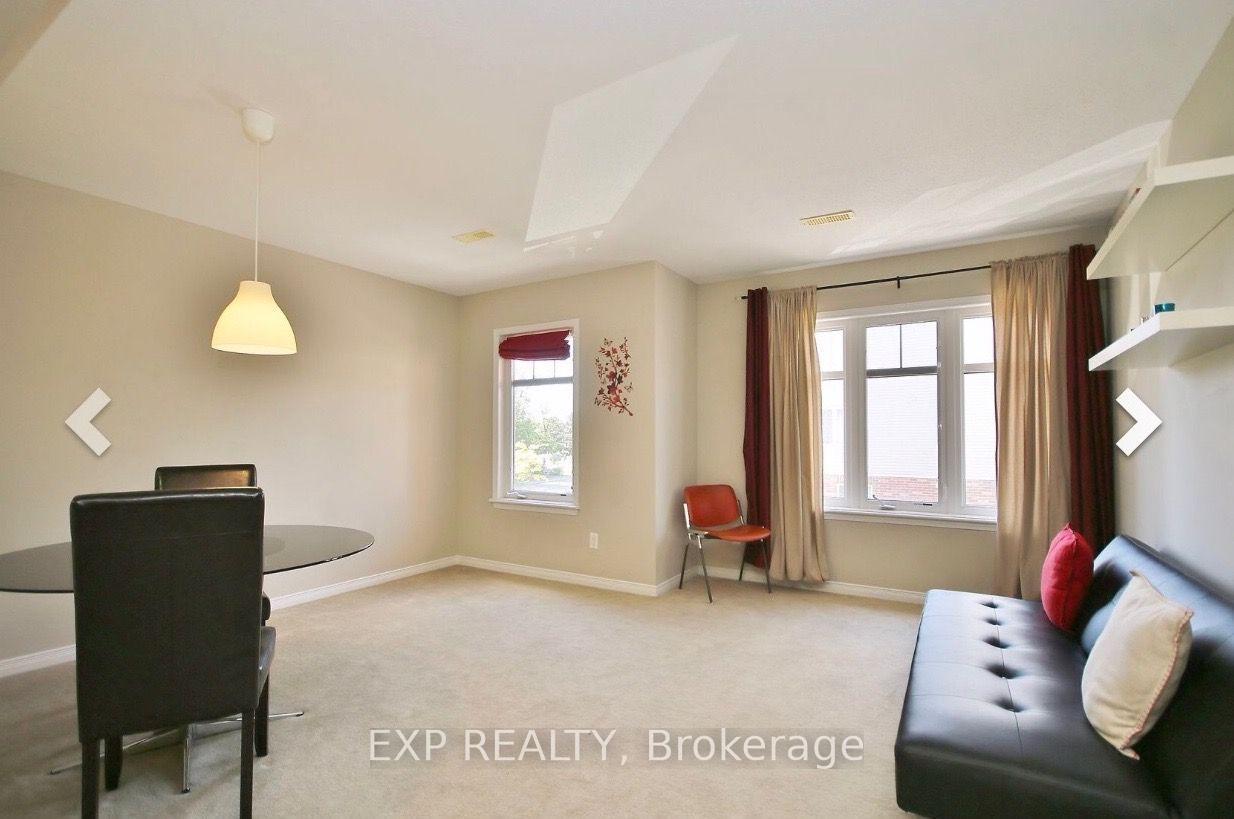 Photo 6 of 526 Reardon Private, Ottawa, Heron Gate/Industrial Park — HOMEH