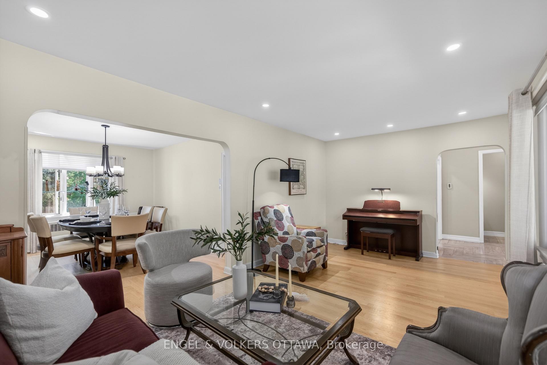 Photo 11 of 1396 Micmac Street, Ottawa, Alta Vista — HOMEH