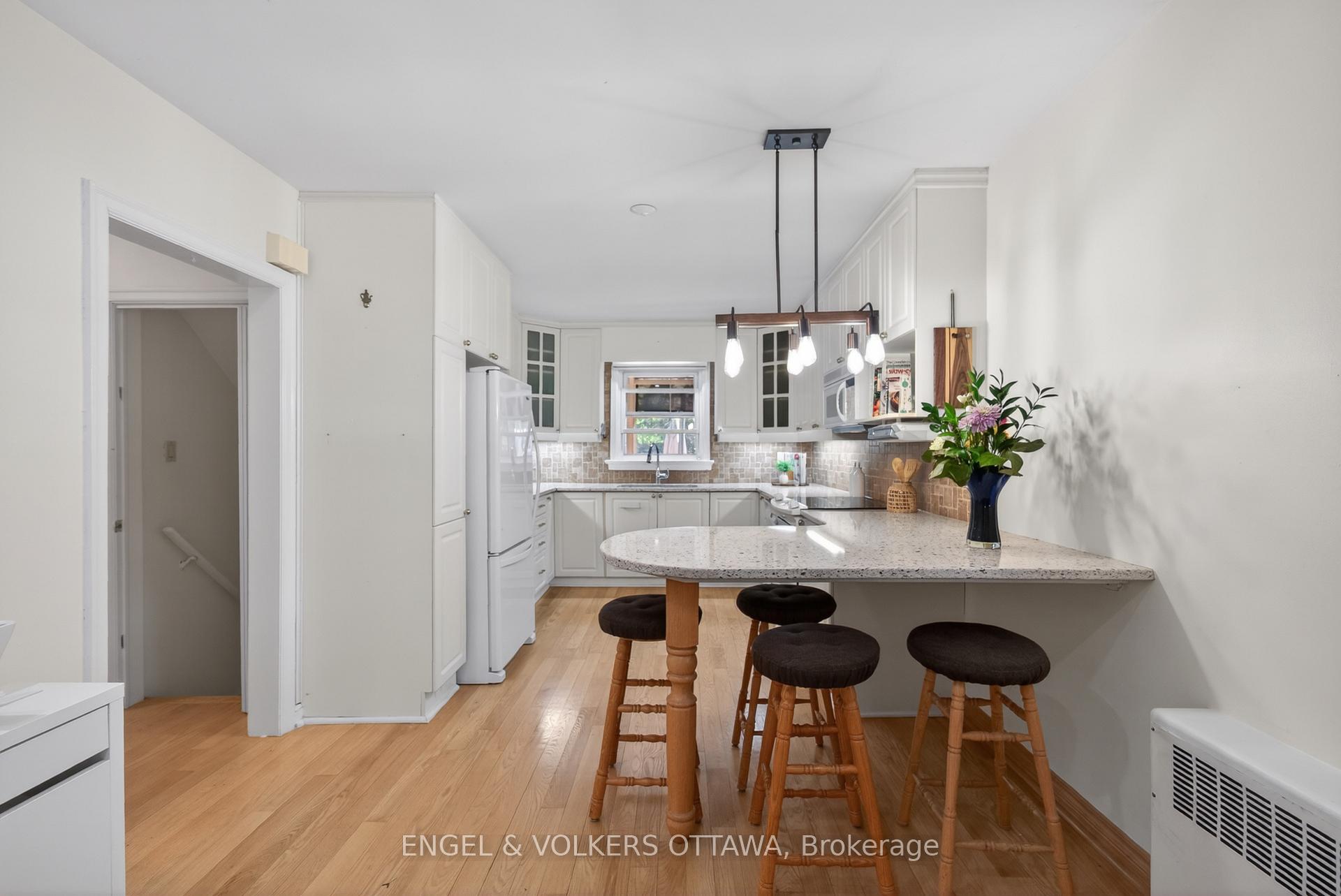 Photo 17 of 1396 Micmac Street, Ottawa, Alta Vista — HOMEH