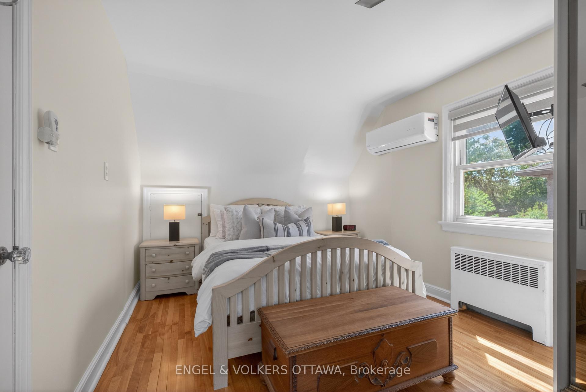 Photo 33 of 1396 Micmac Street, Ottawa, Alta Vista — HOMEH