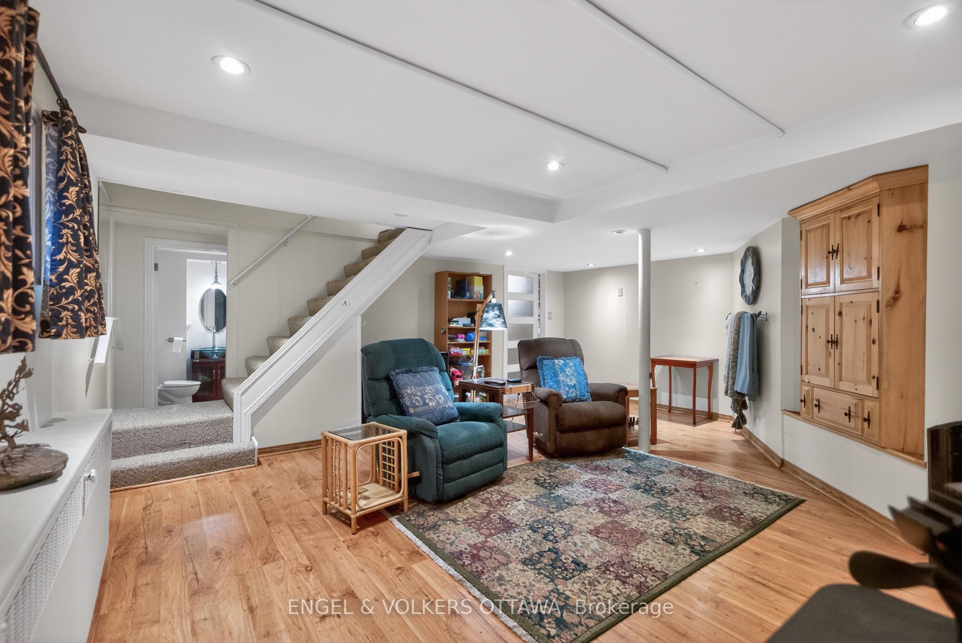 Photo 49 of 1396 Micmac Street, Ottawa, Alta Vista — HOMEH