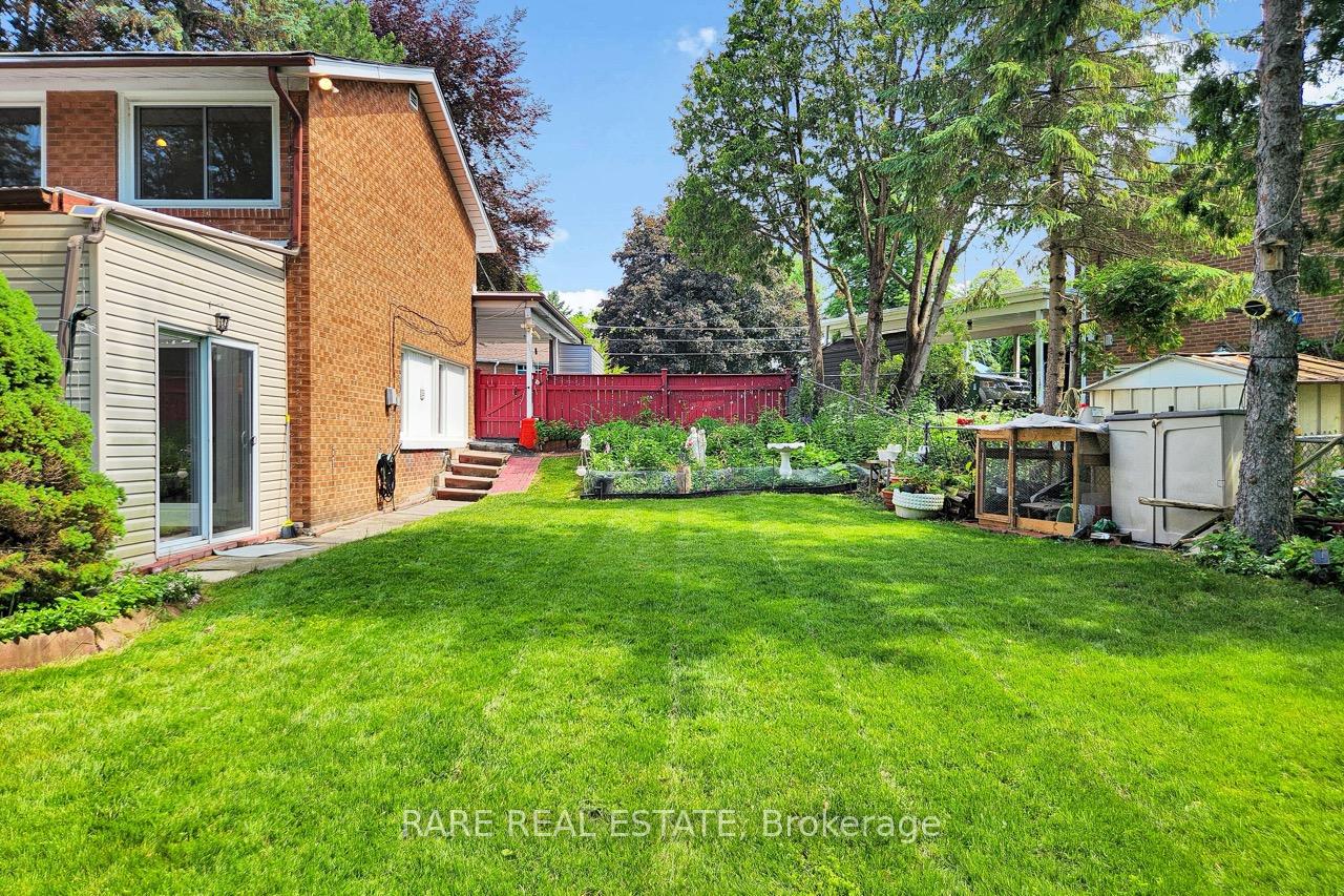 Photo 39 of 192 Three Valleys Drive, North York, Parkwoods-Donalda — HOMEH