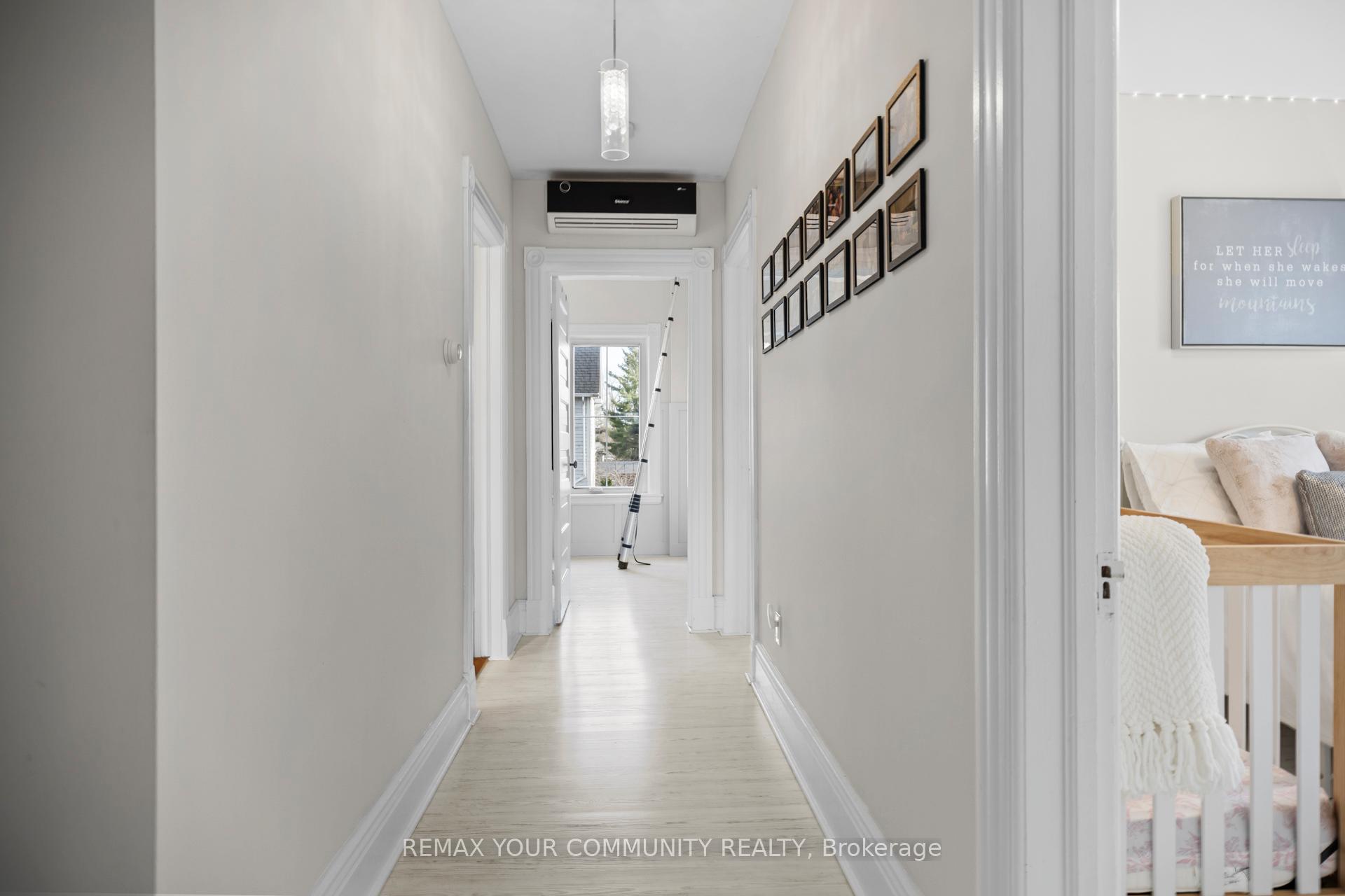 Photo 14 of 20 Victoria Street, St. Thomas — HOMEH