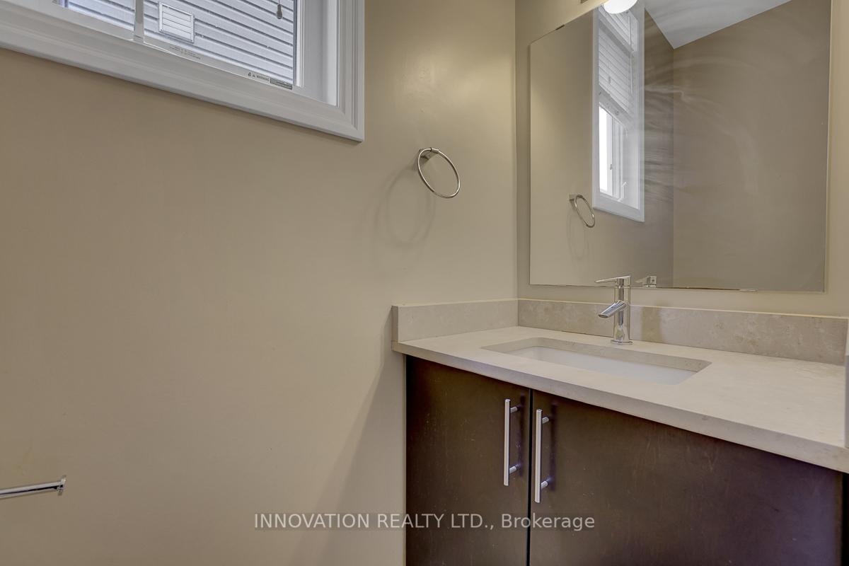 Photo 5 of 561 Rioja Street, Ottawa, Kanata - Emerald Meadows/Trailwest — HOMEH