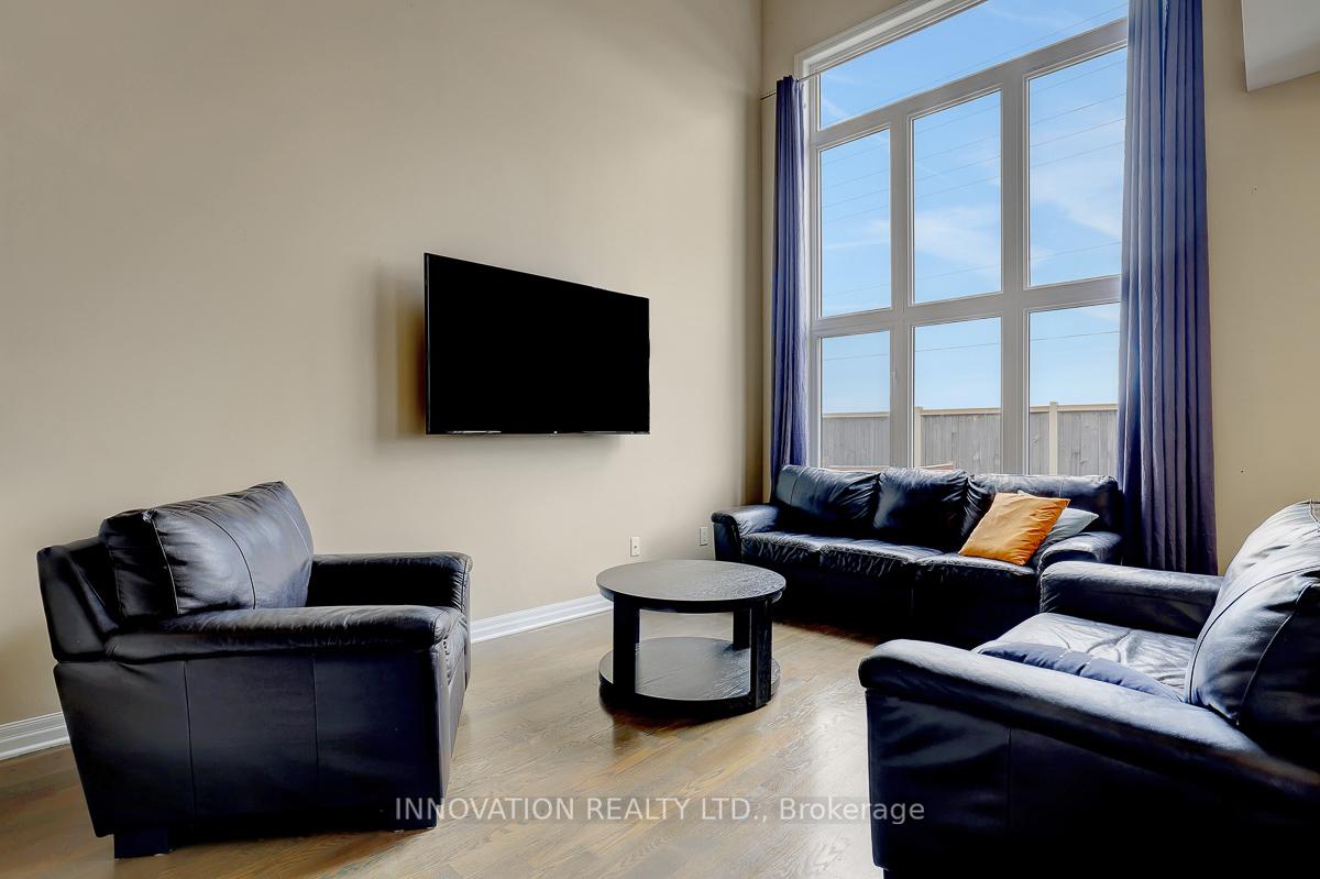Photo 11 of 561 Rioja Street, Ottawa, Kanata - Emerald Meadows/Trailwest — HOMEH