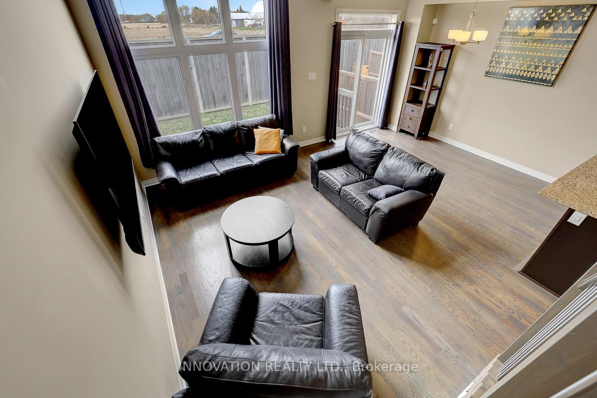 Photo 15 of 561 Rioja Street, Ottawa, Kanata - Emerald Meadows/Trailwest — HOMEH