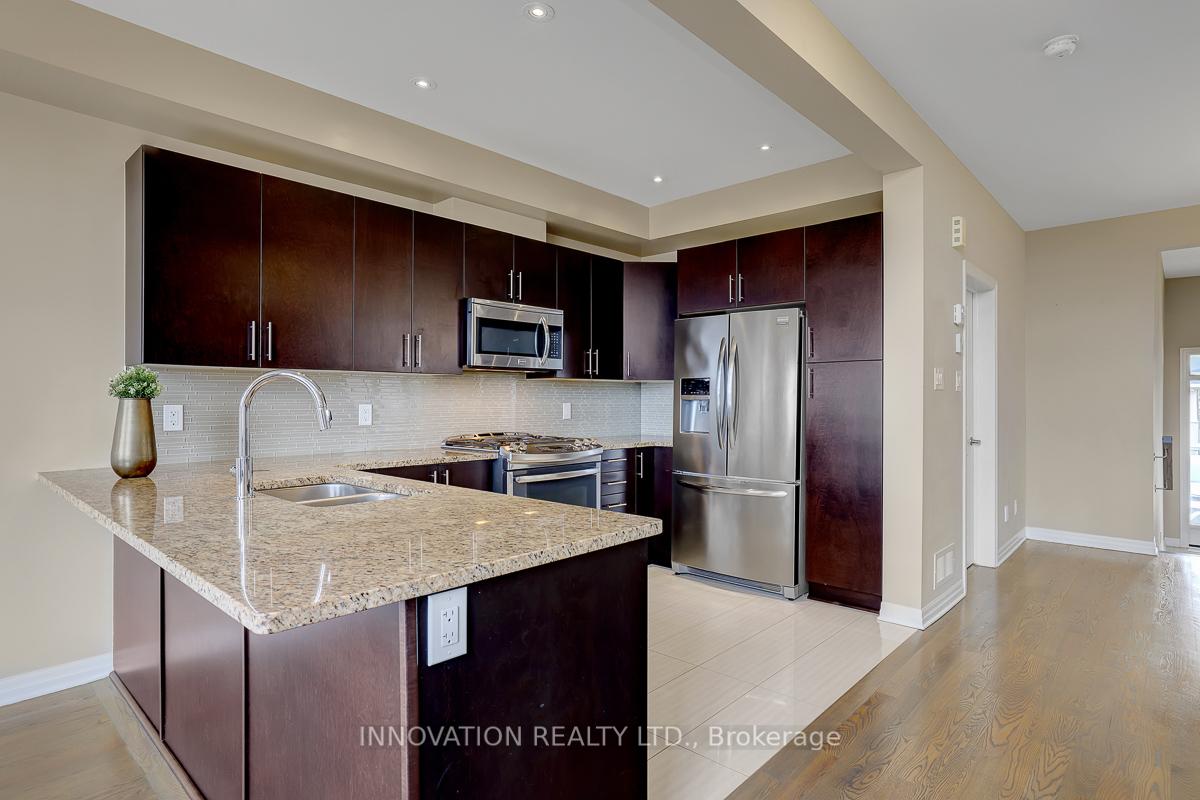 Photo 20 of 561 Rioja Street, Ottawa, Kanata - Emerald Meadows/Trailwest — HOMEH