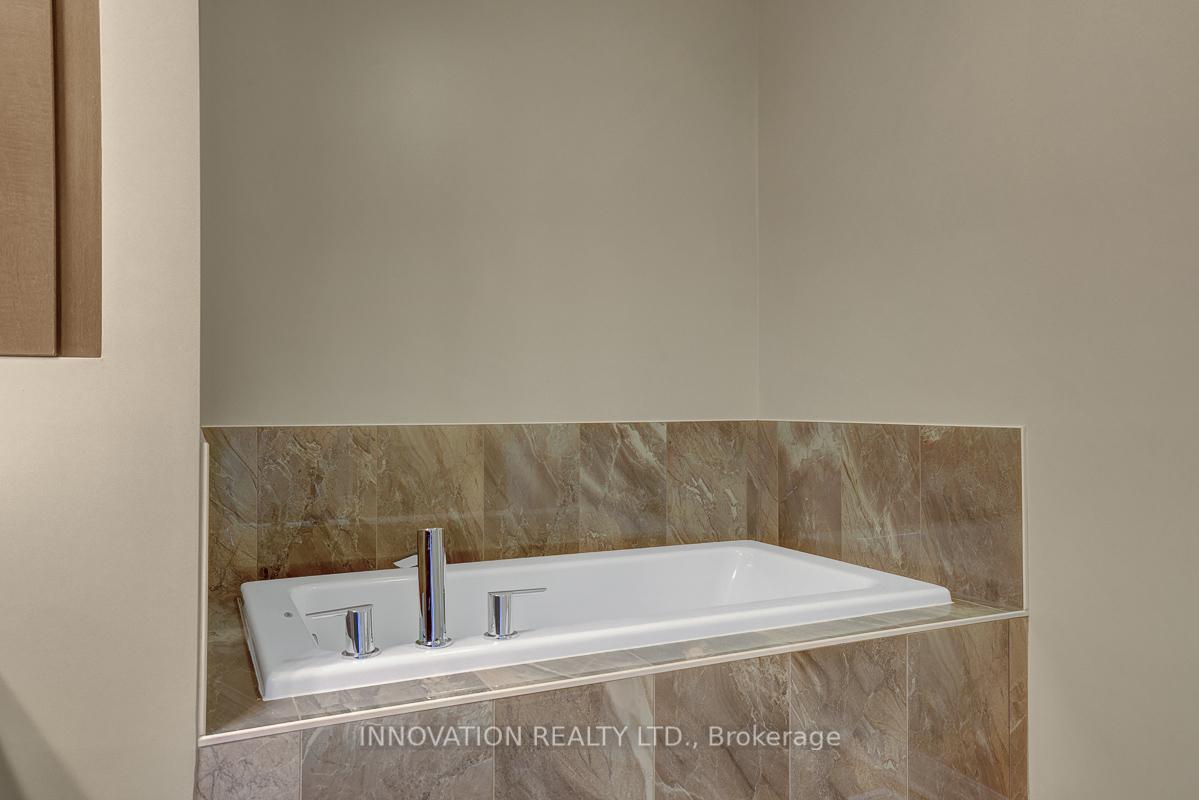 Photo 33 of 561 Rioja Street, Ottawa, Kanata - Emerald Meadows/Trailwest — HOMEH