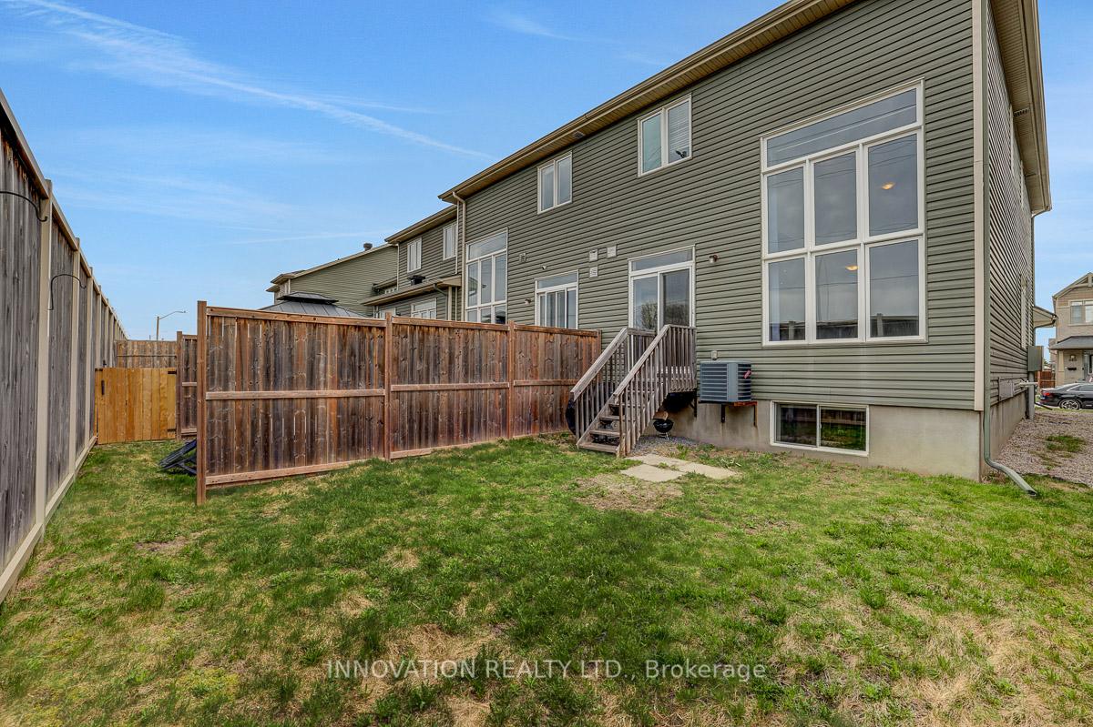 Photo 48 of 561 Rioja Street, Ottawa, Kanata - Emerald Meadows/Trailwest — HOMEH