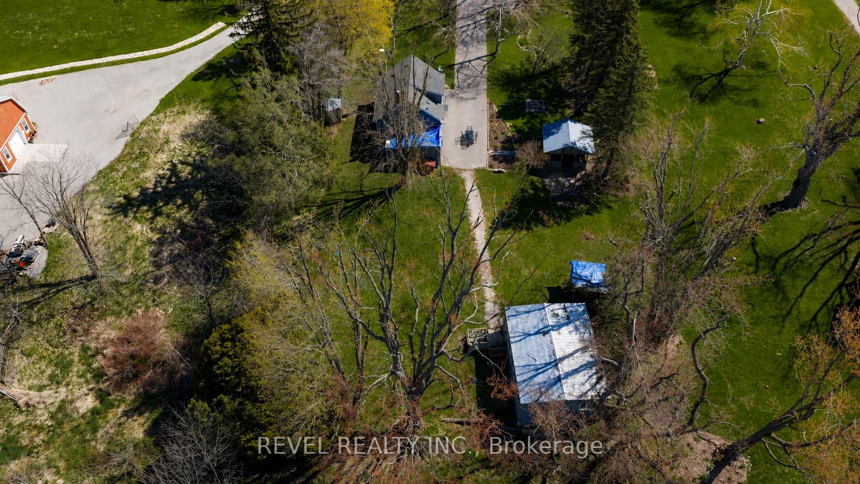 Photo 43 of 2940 Old Second Road S, Springwater, Midhurst — HOMEH