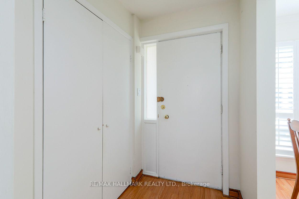 Photo 2 of Unit 1, 83 Rameau Drive, North York, Hillcrest Village — HOMEH