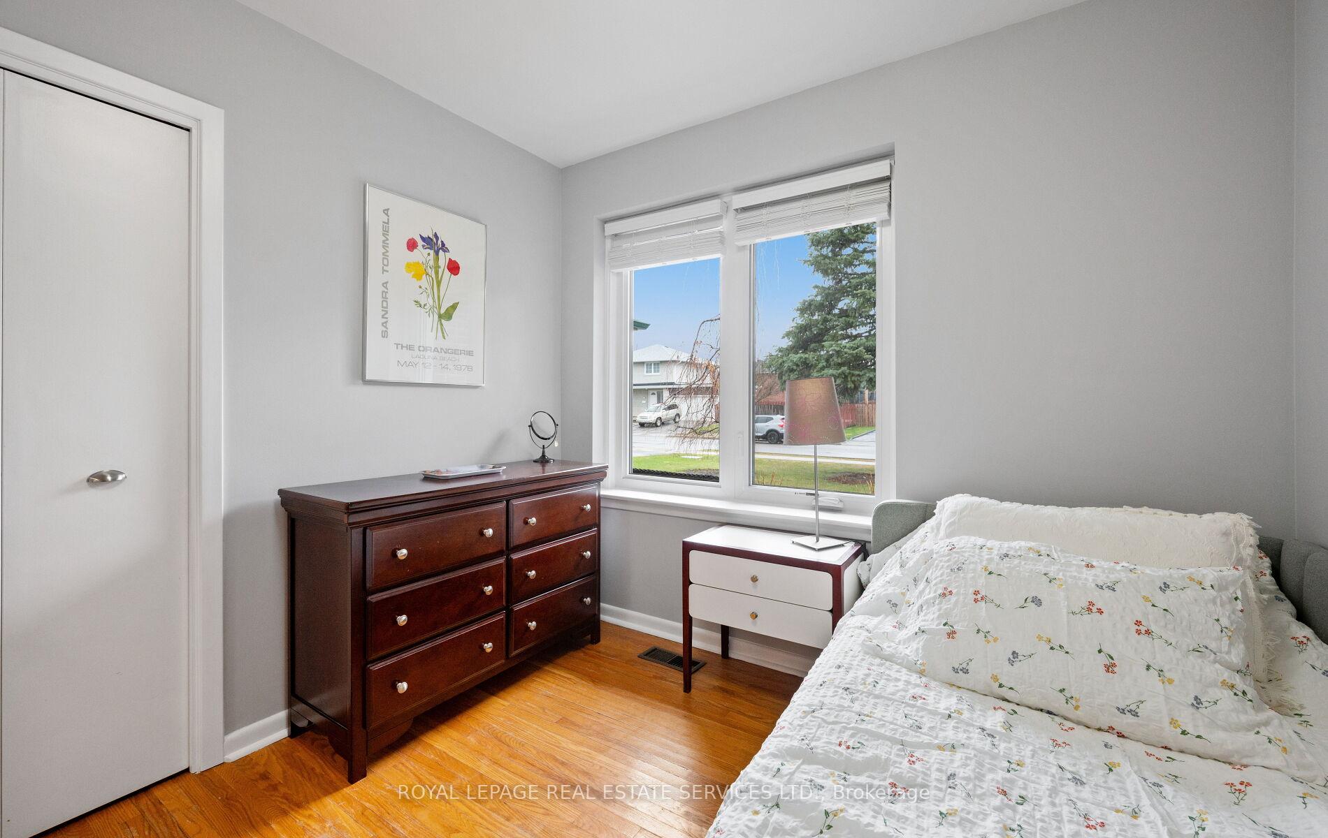 Photo 25 of 22 Arbroath Crescent, Etobicoke, Markland Wood — HOMEH